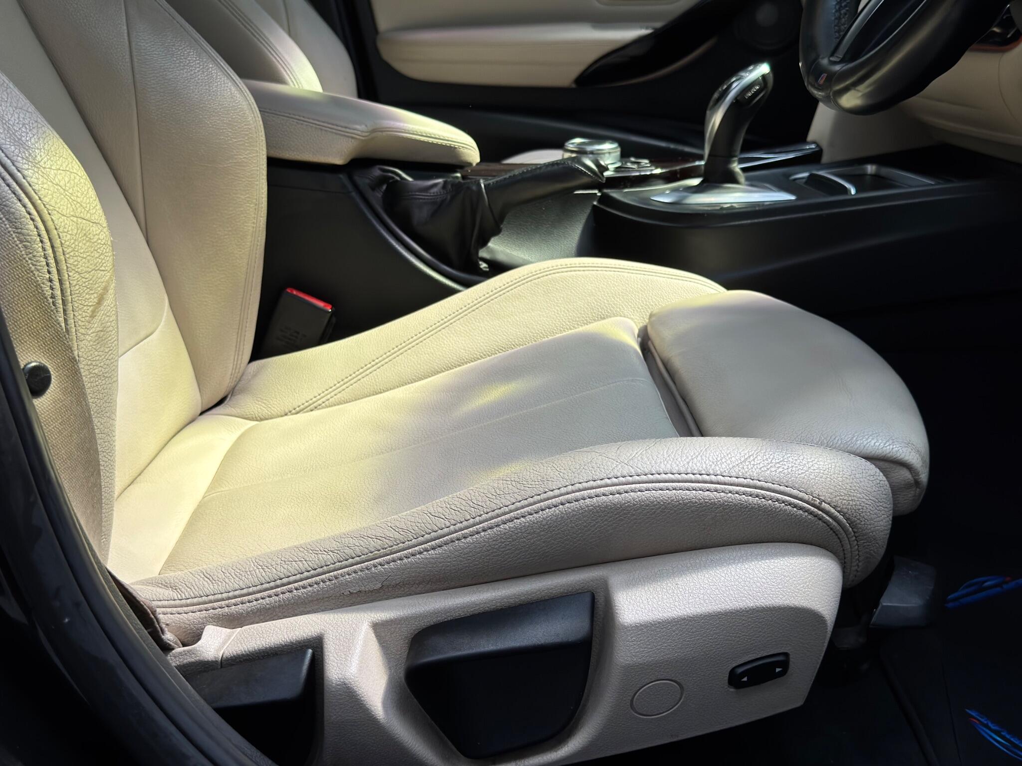 BMW 3 Series view 55