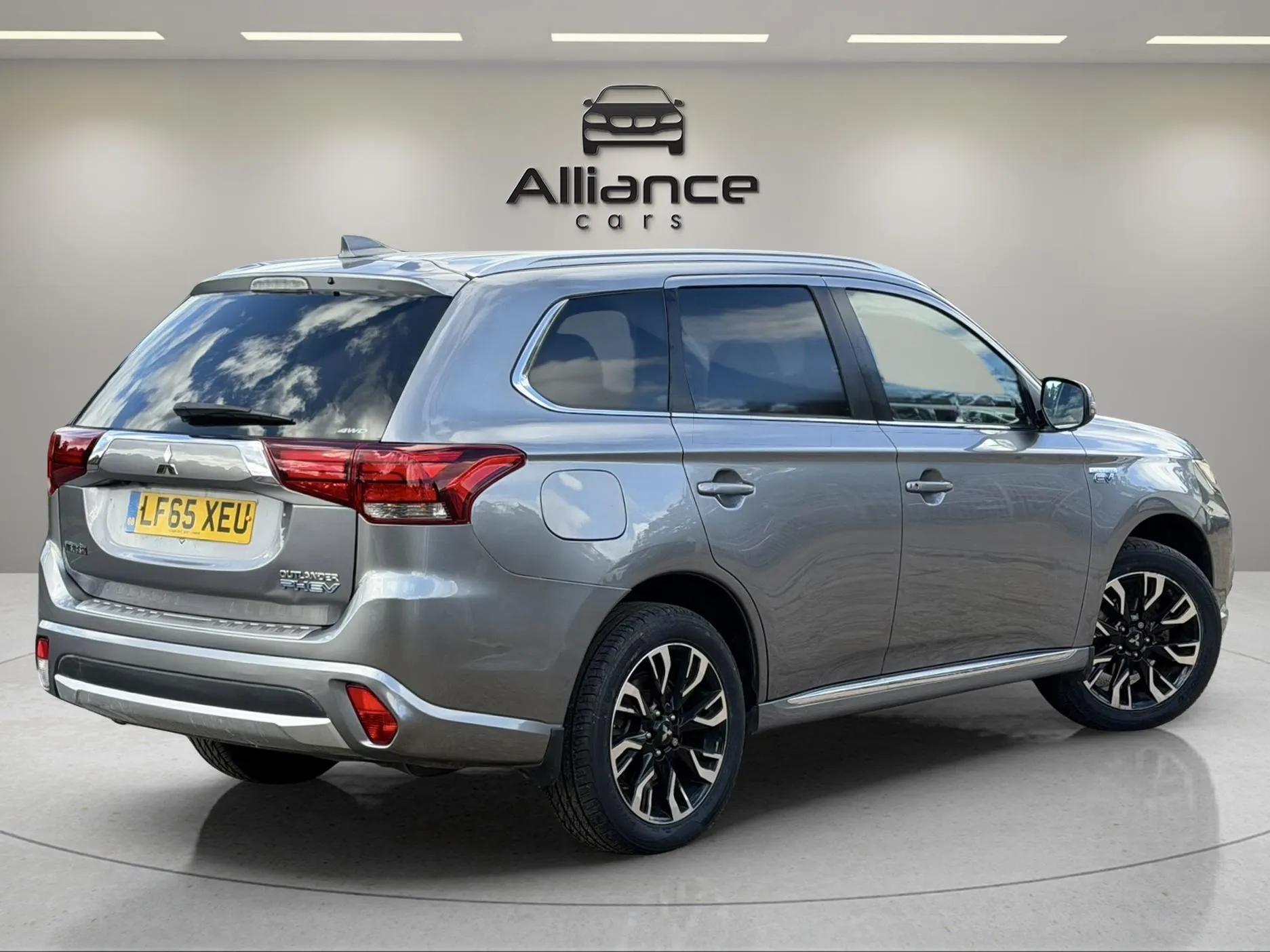 Mitsubishi Outlander view 59