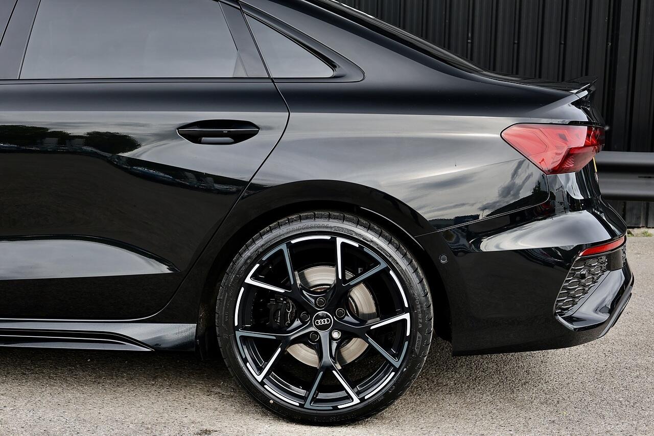 Audi RS3 view 35