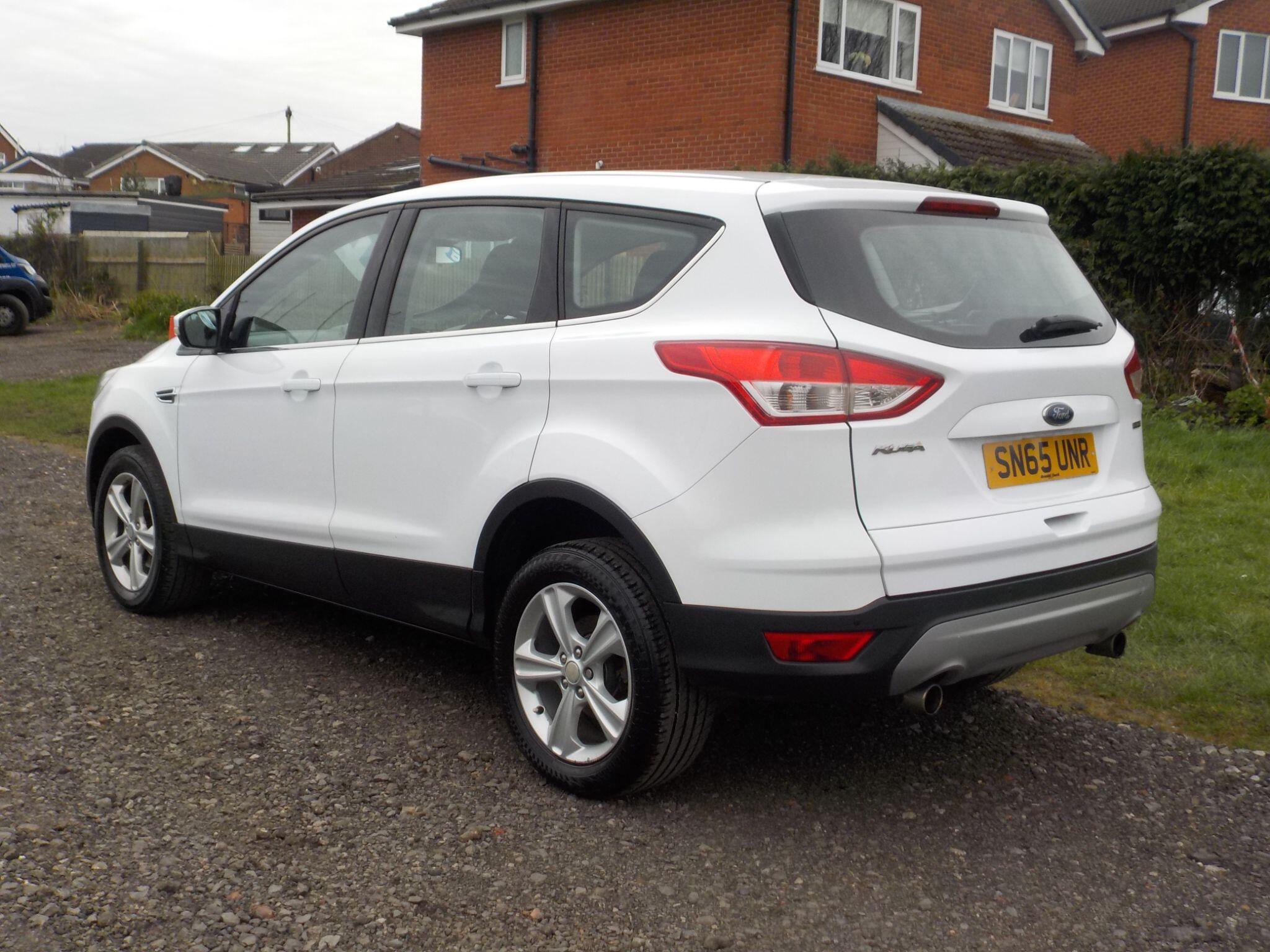 Ford Kuga 1.5T EcoBoost Zetec 2WD Euro 6 (s/s) 5dr