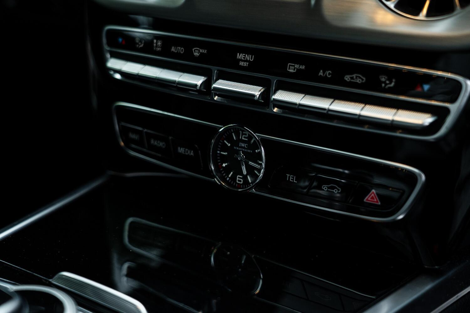Mercedes-Benz G Class view 48