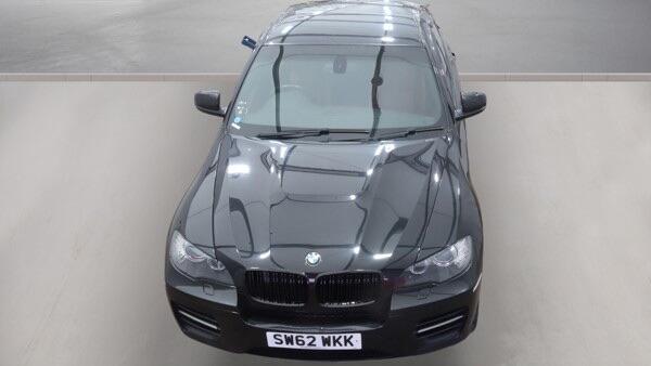 BMW X6 view 13