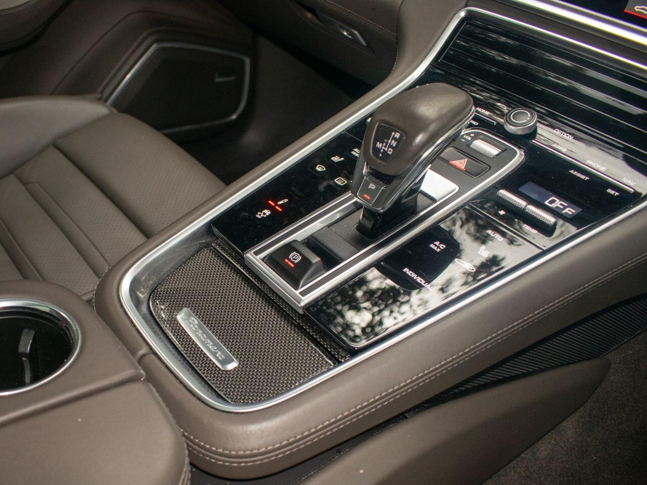 Porsche Panamera view 43