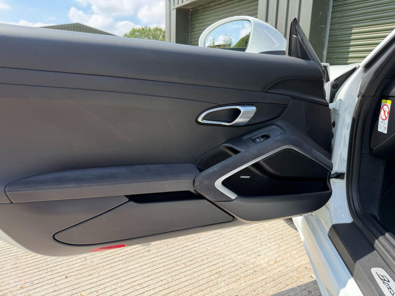 Porsche 718 Boxster view 22