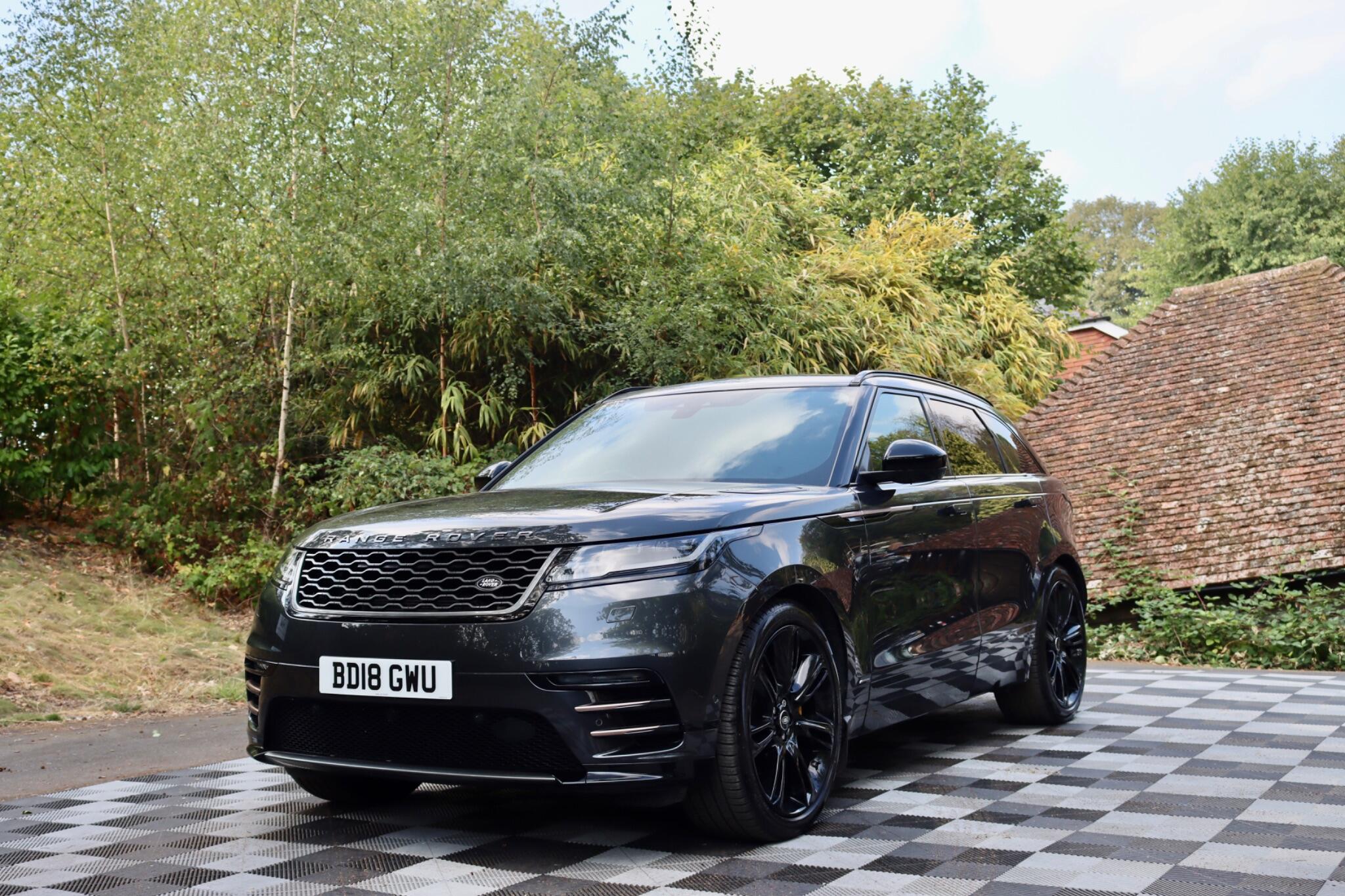 Land Rover Range Rover Velar view 28