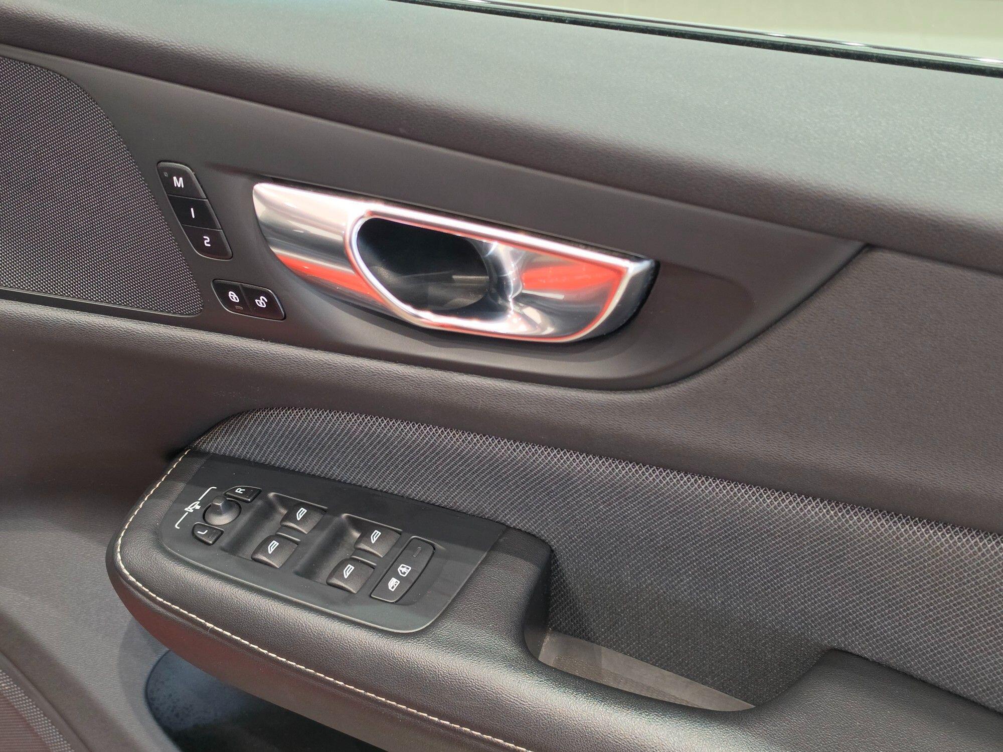 Volvo V60 view 61