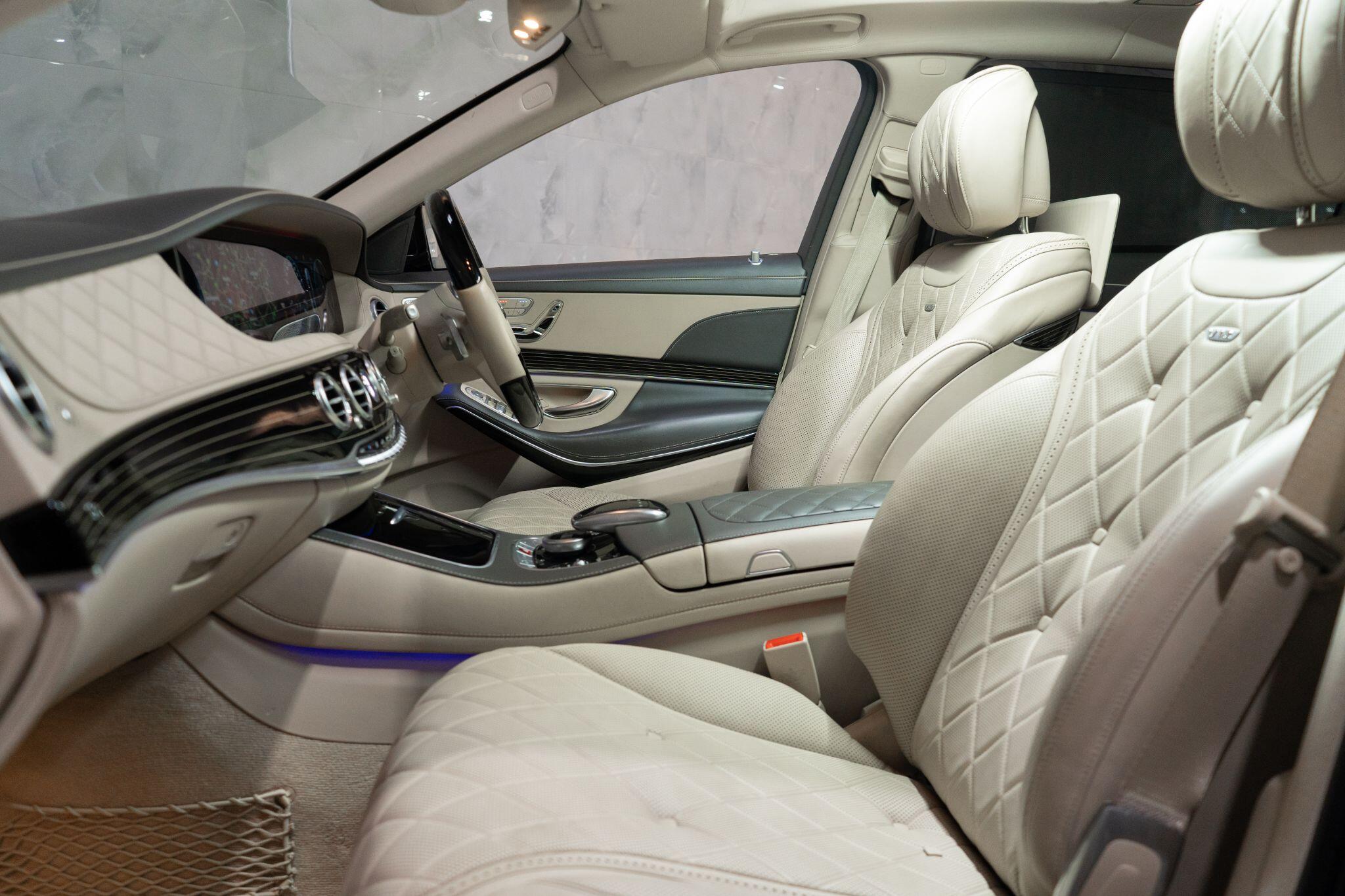 Mercedes-Benz S-Class view 15