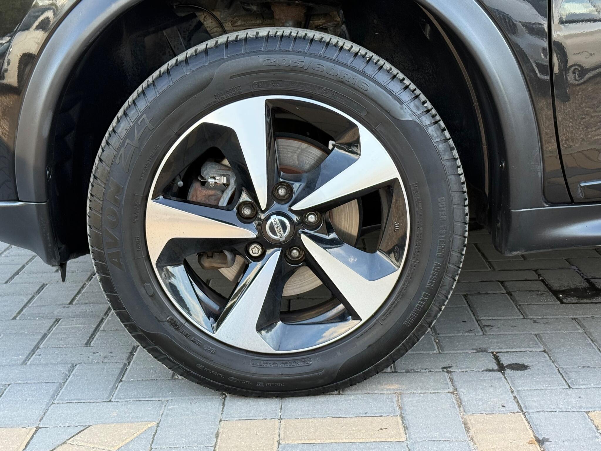 Nissan Juke view 15