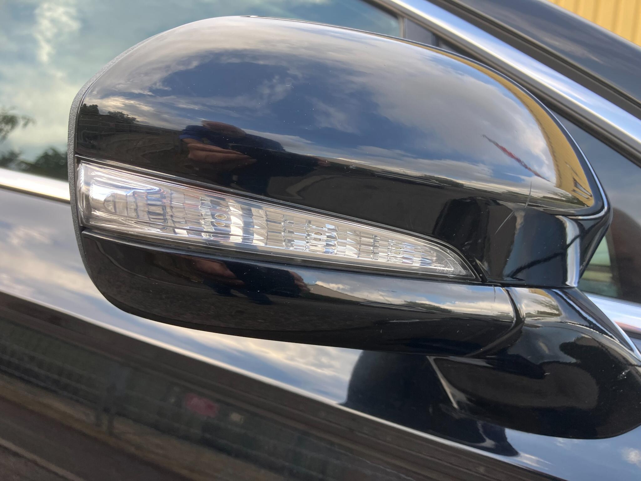 Ford Mondeo view 27
