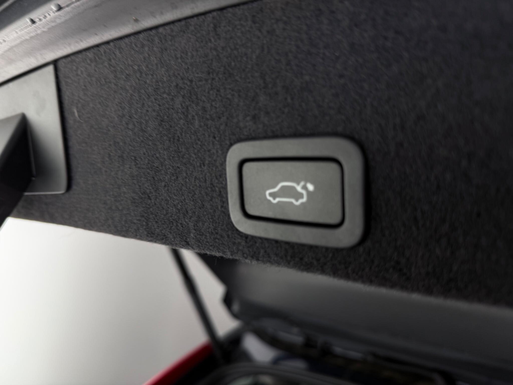 Volvo XC60 view 10