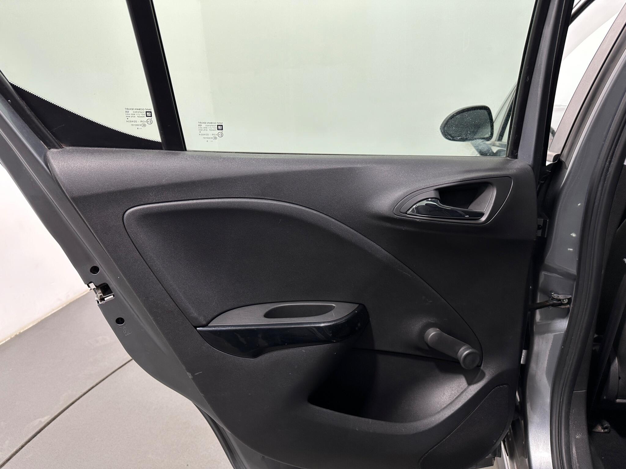Vauxhall Corsa view 37