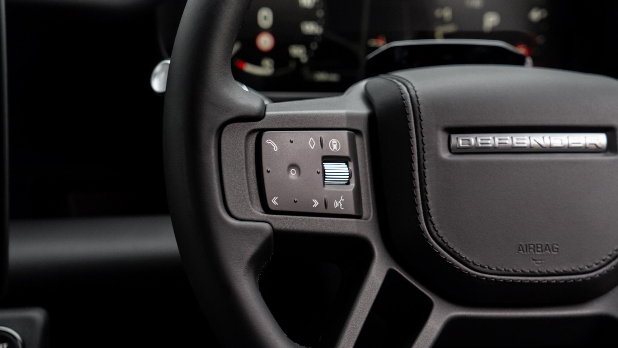 Land Rover Defender view 42
