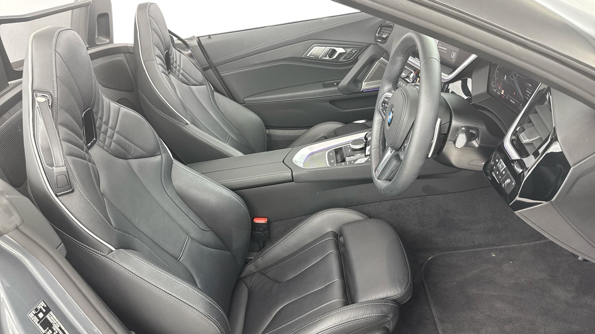 BMW Z4 view 11