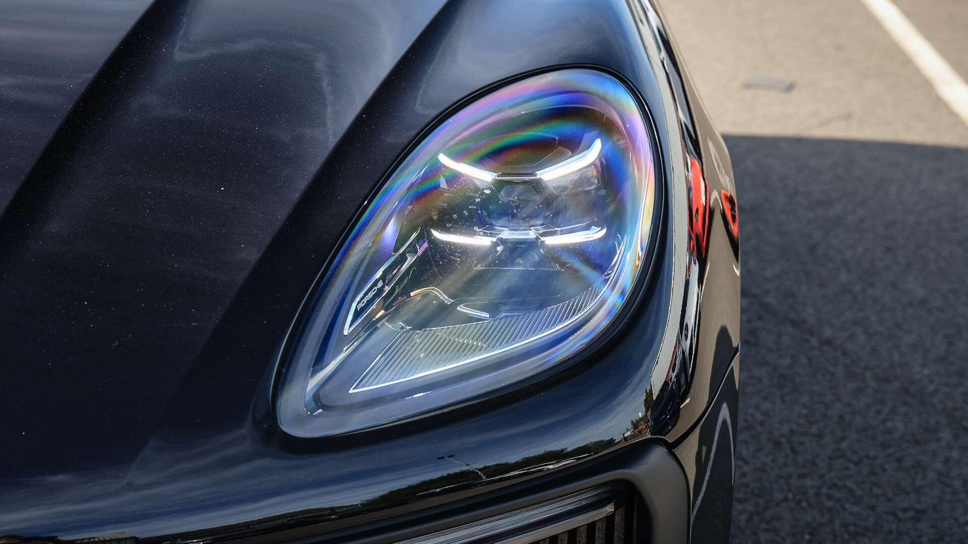 Porsche Macan view 29