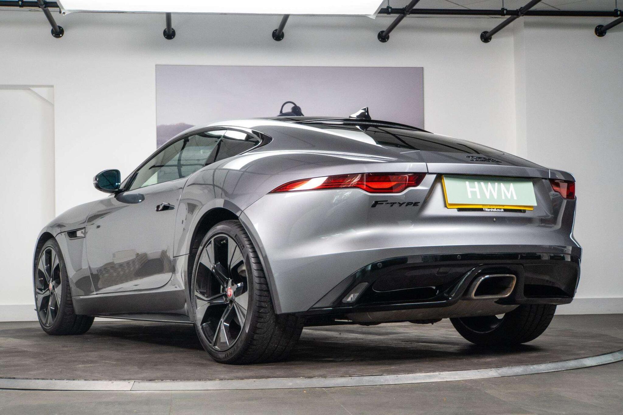 Jaguar F-Type view 33