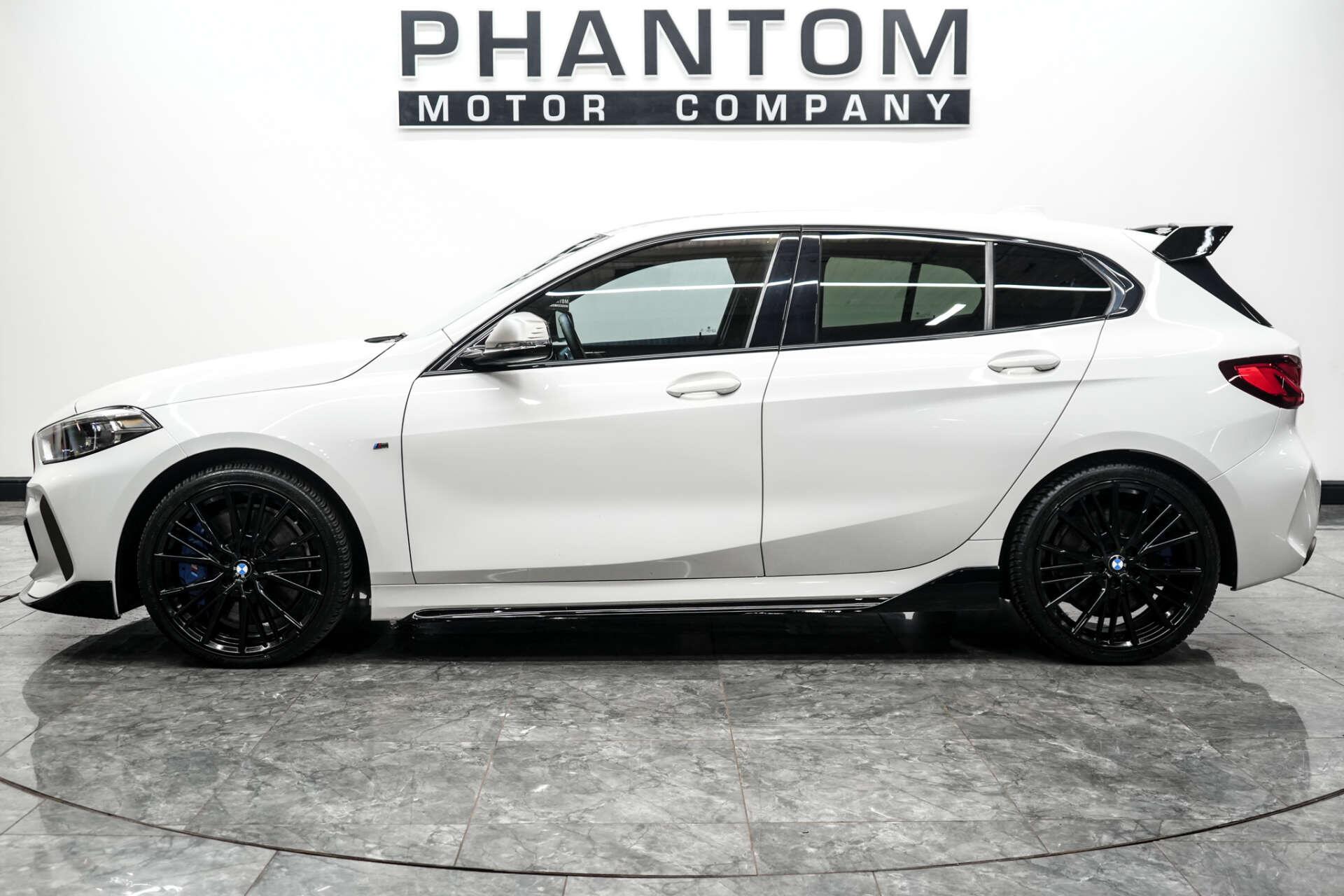 BMW 1 Series view 3