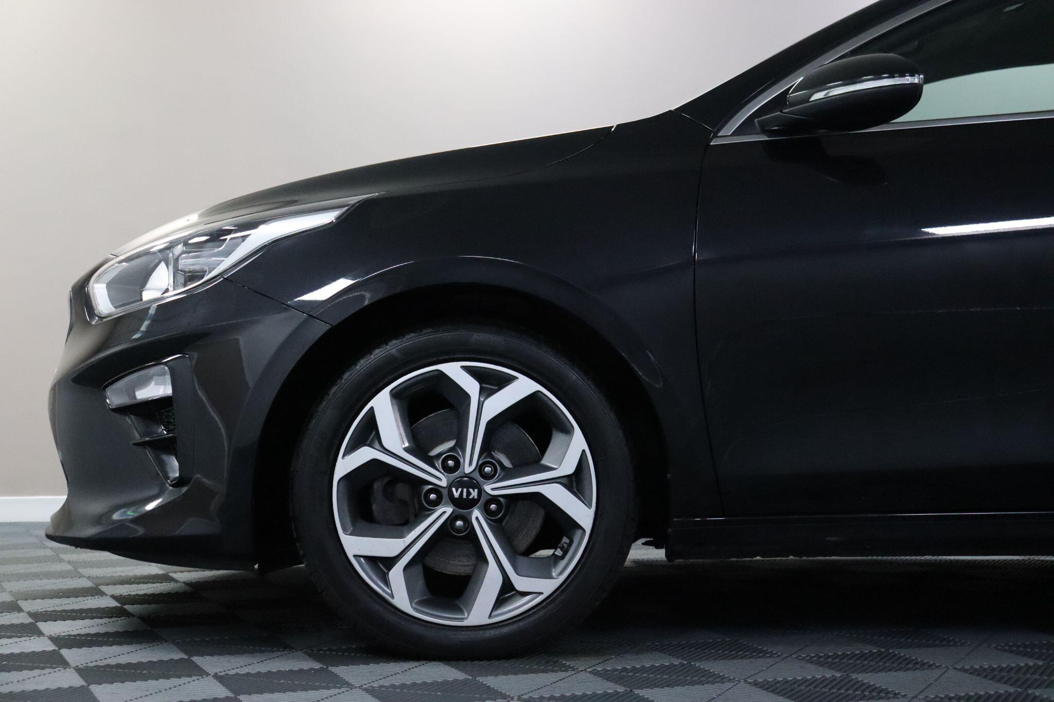 Kia Ceed view 27