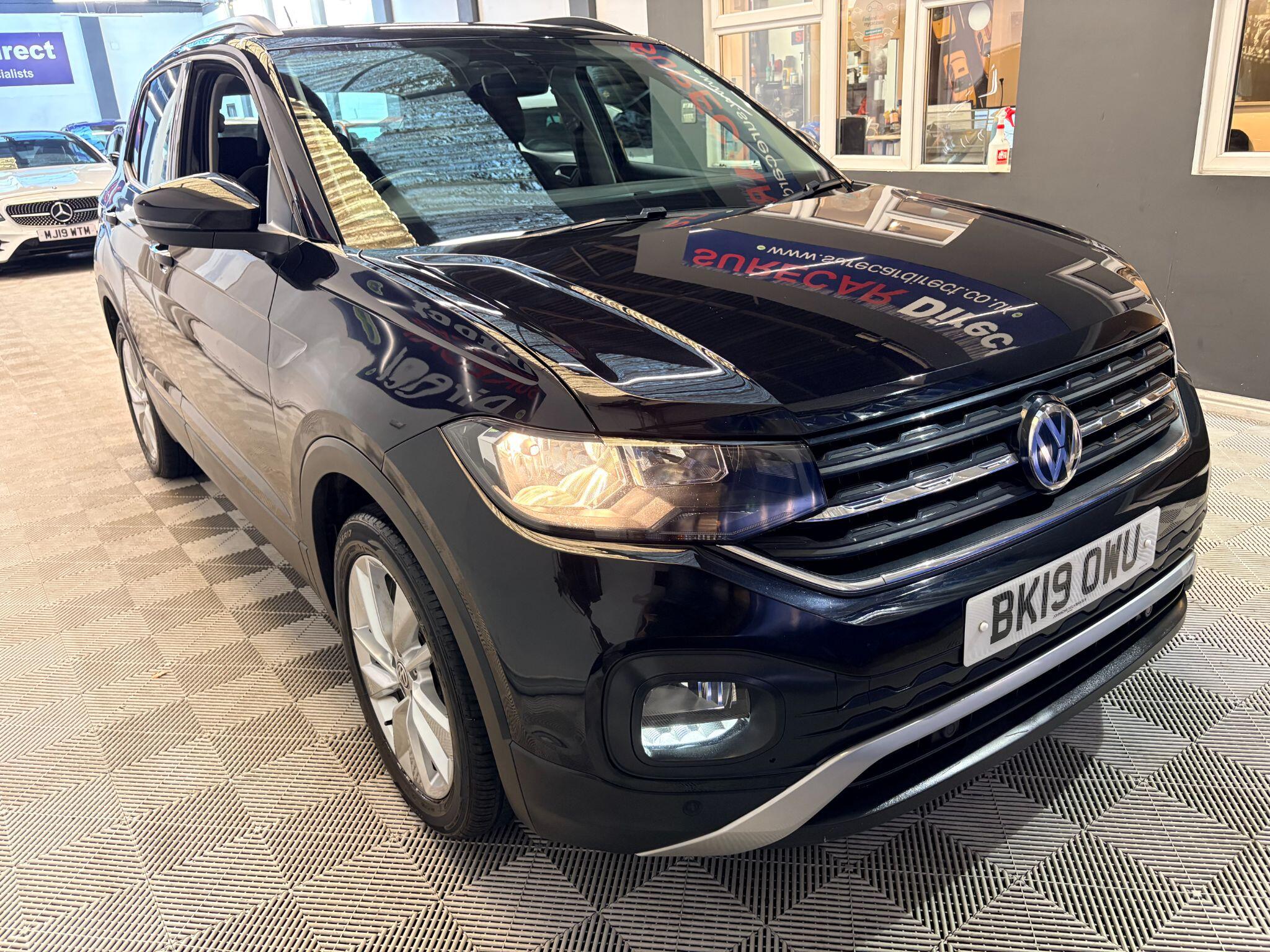 Volkswagen T-Cross view 17