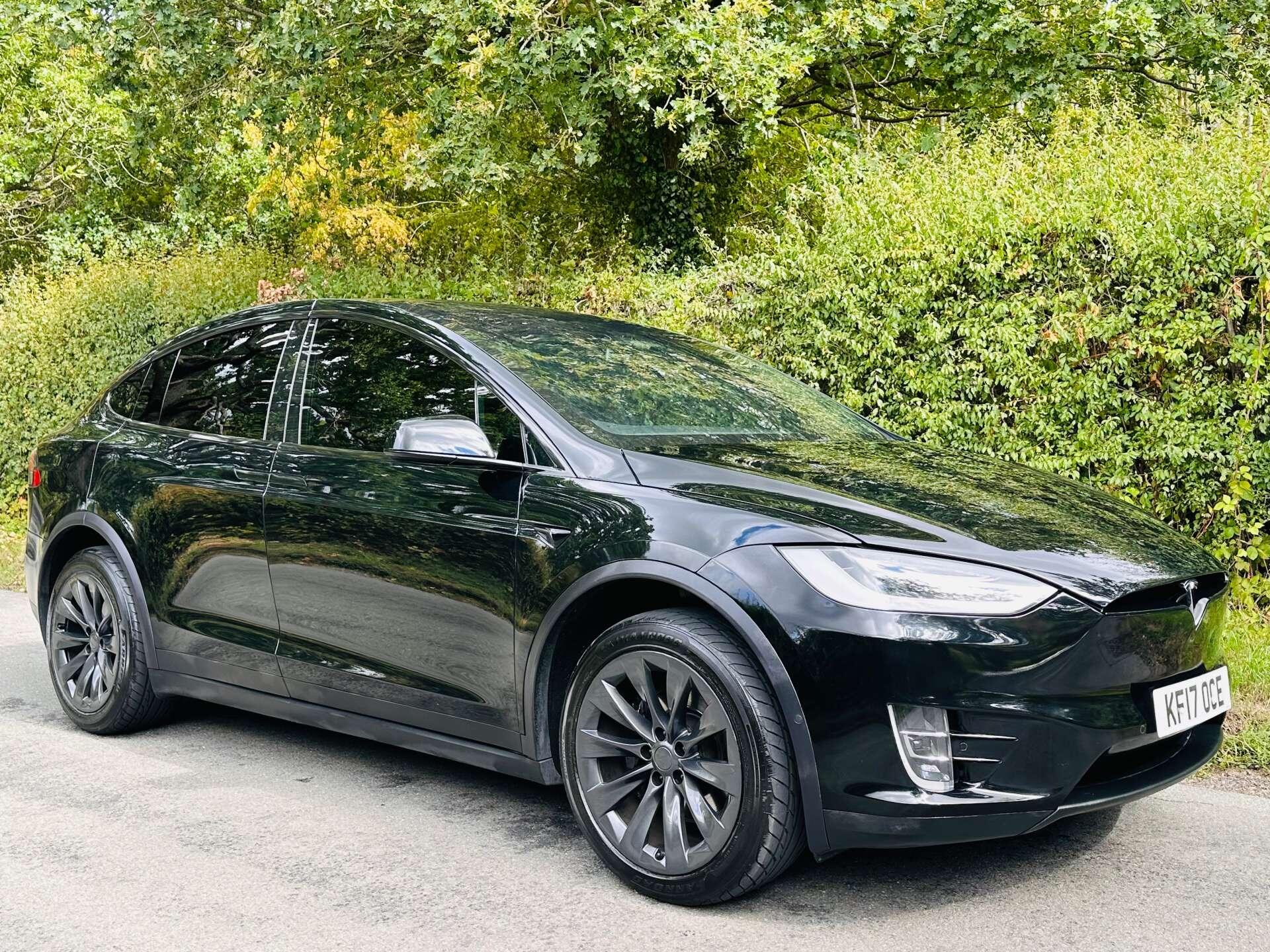 Tesla Model X view 52