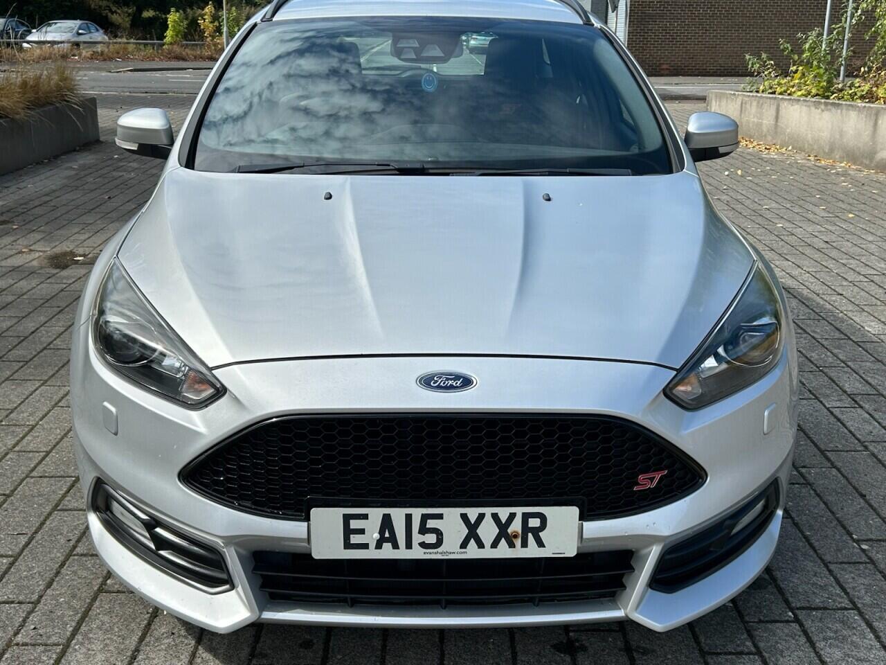 Ford Focus view 7