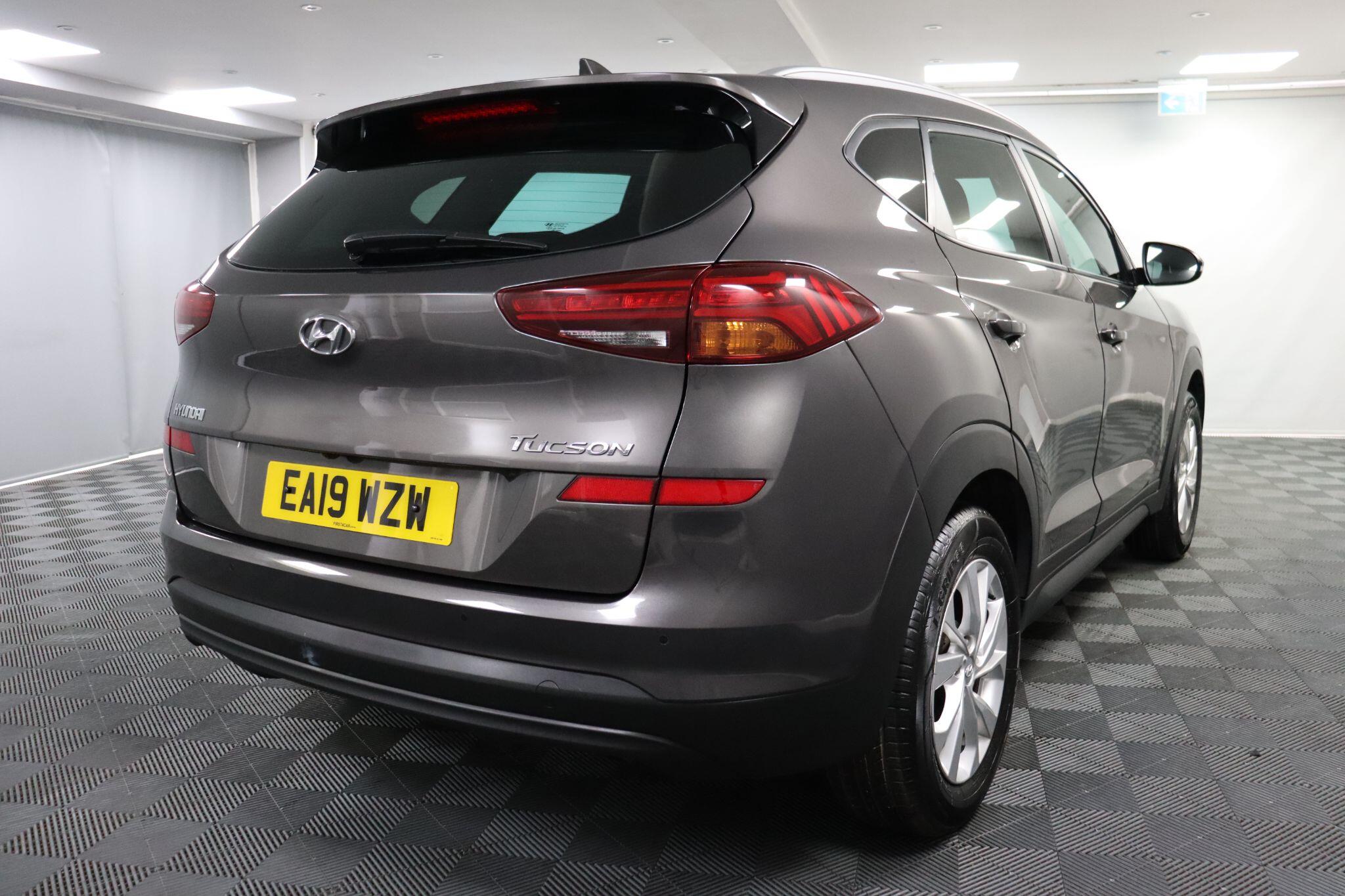 Hyundai Tucson view 26