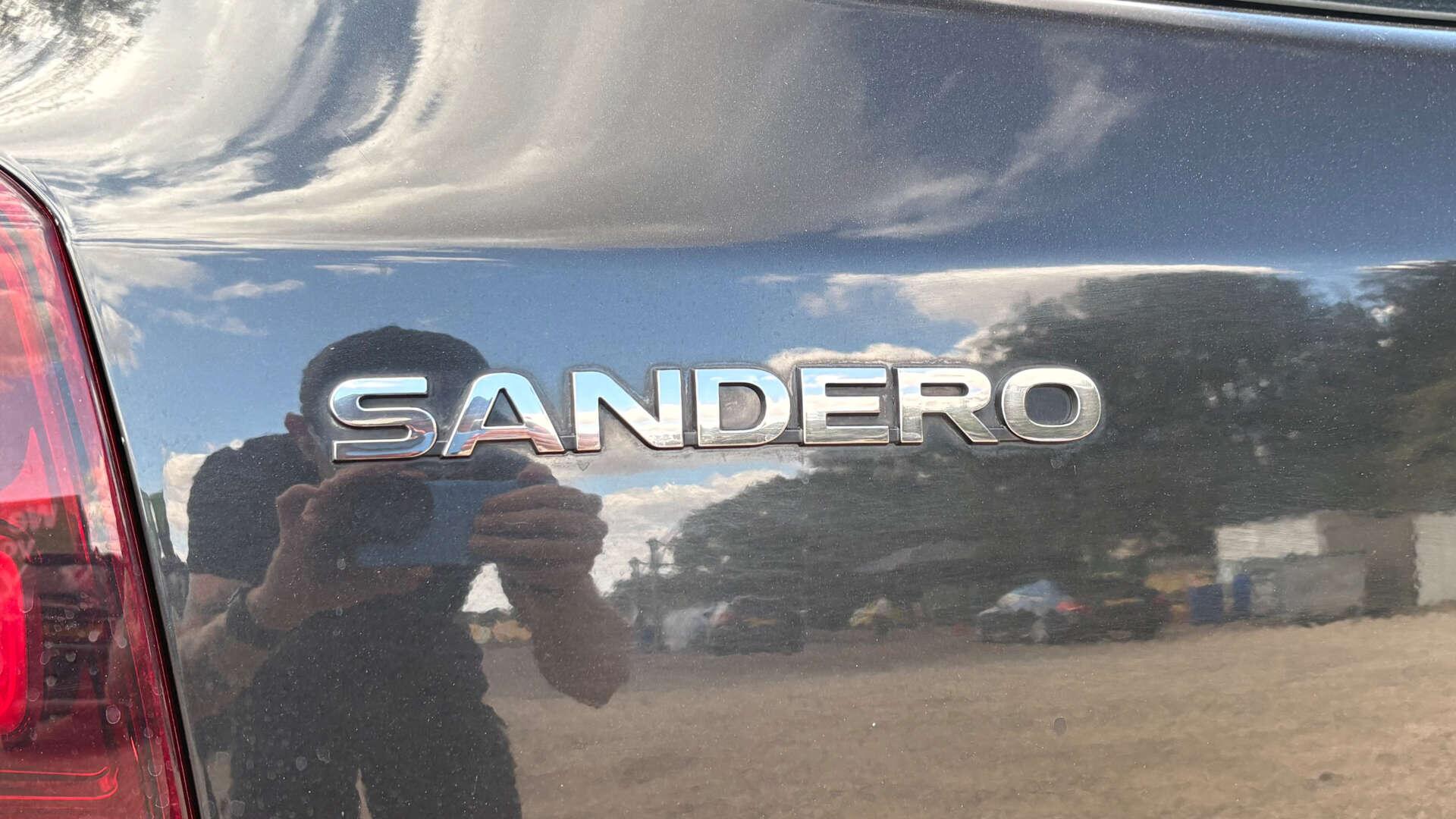 Dacia Sandero view 41