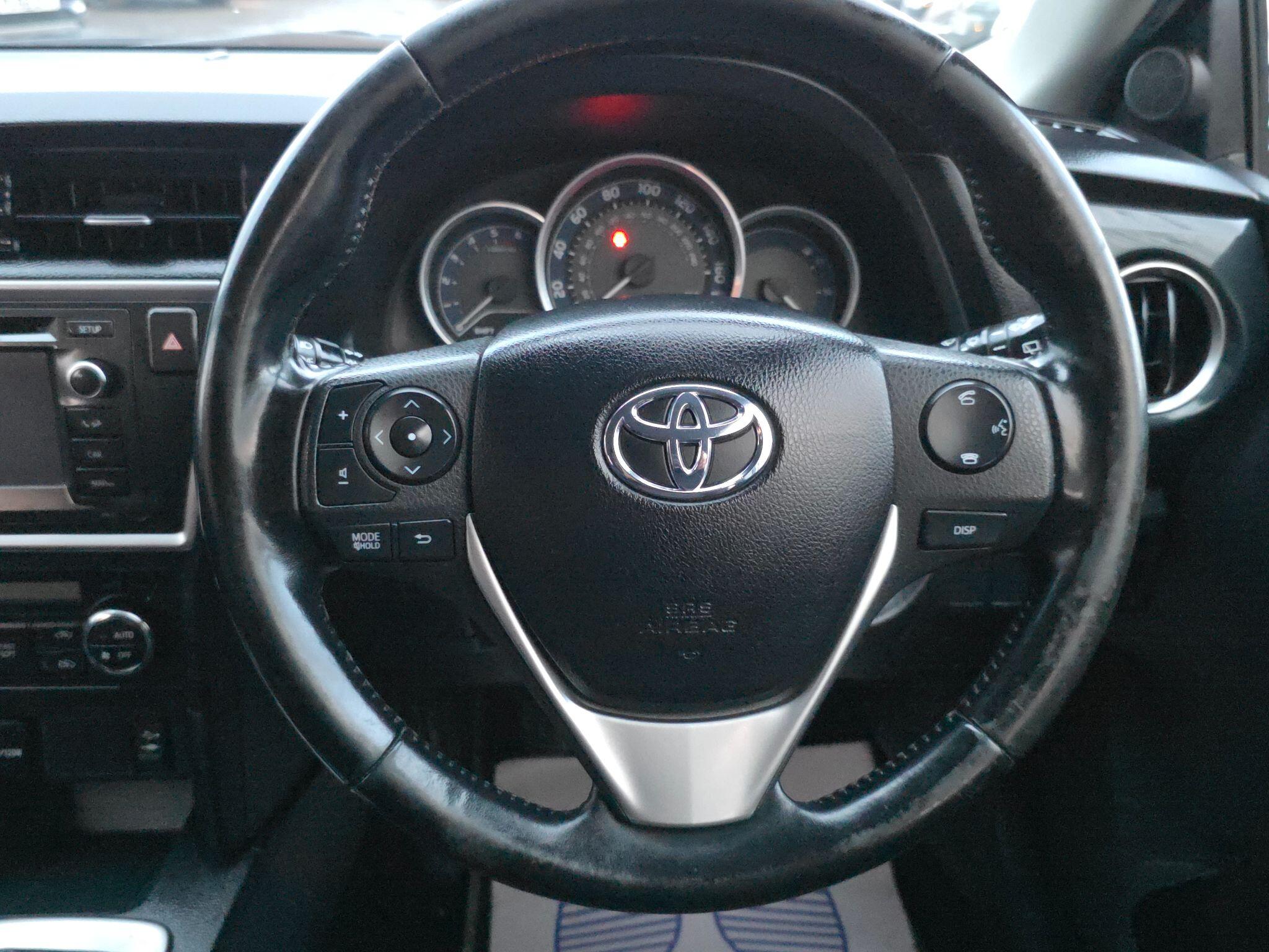 2013 Toyota Auris image 59