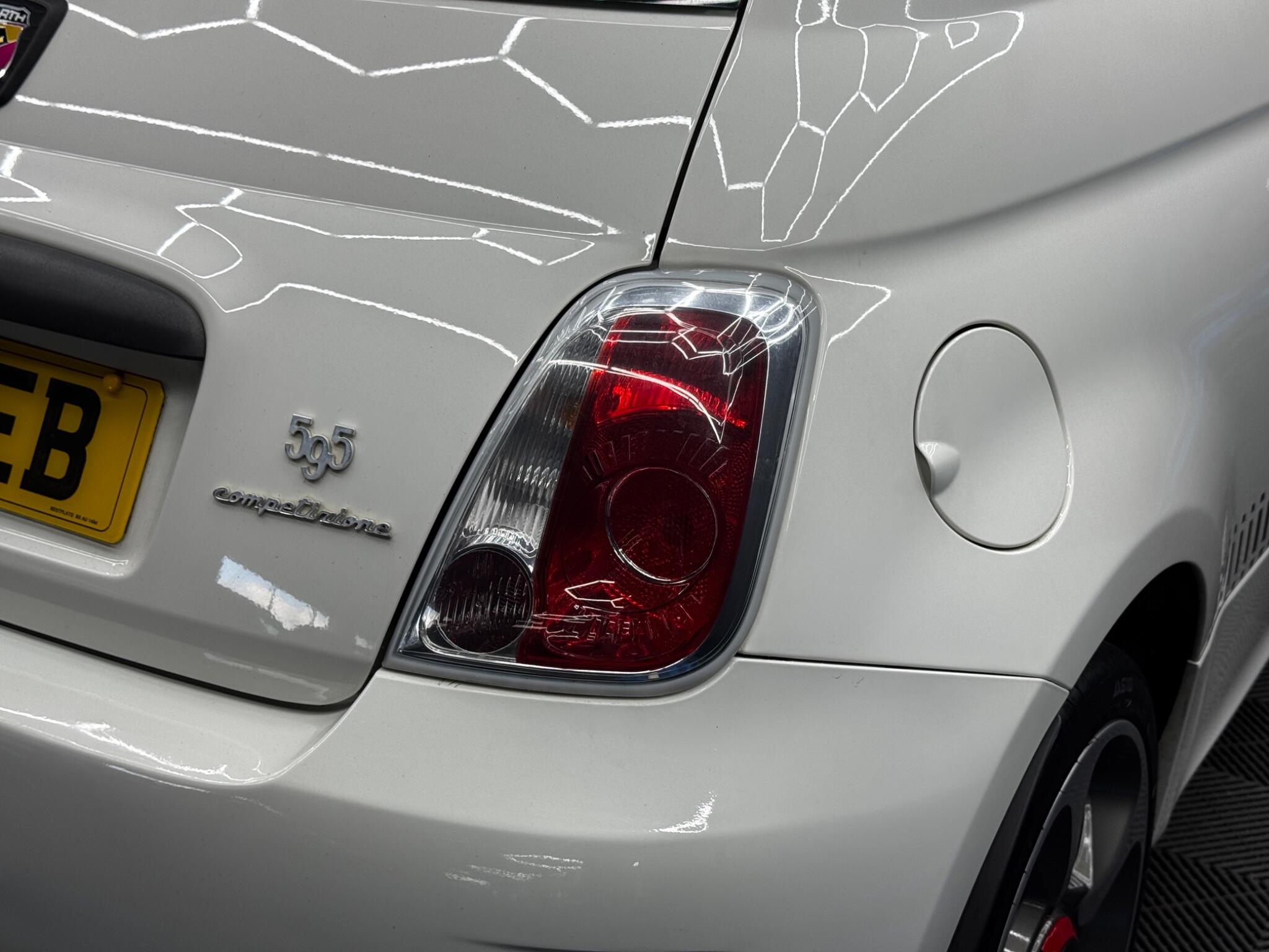 Abarth 595 view 29