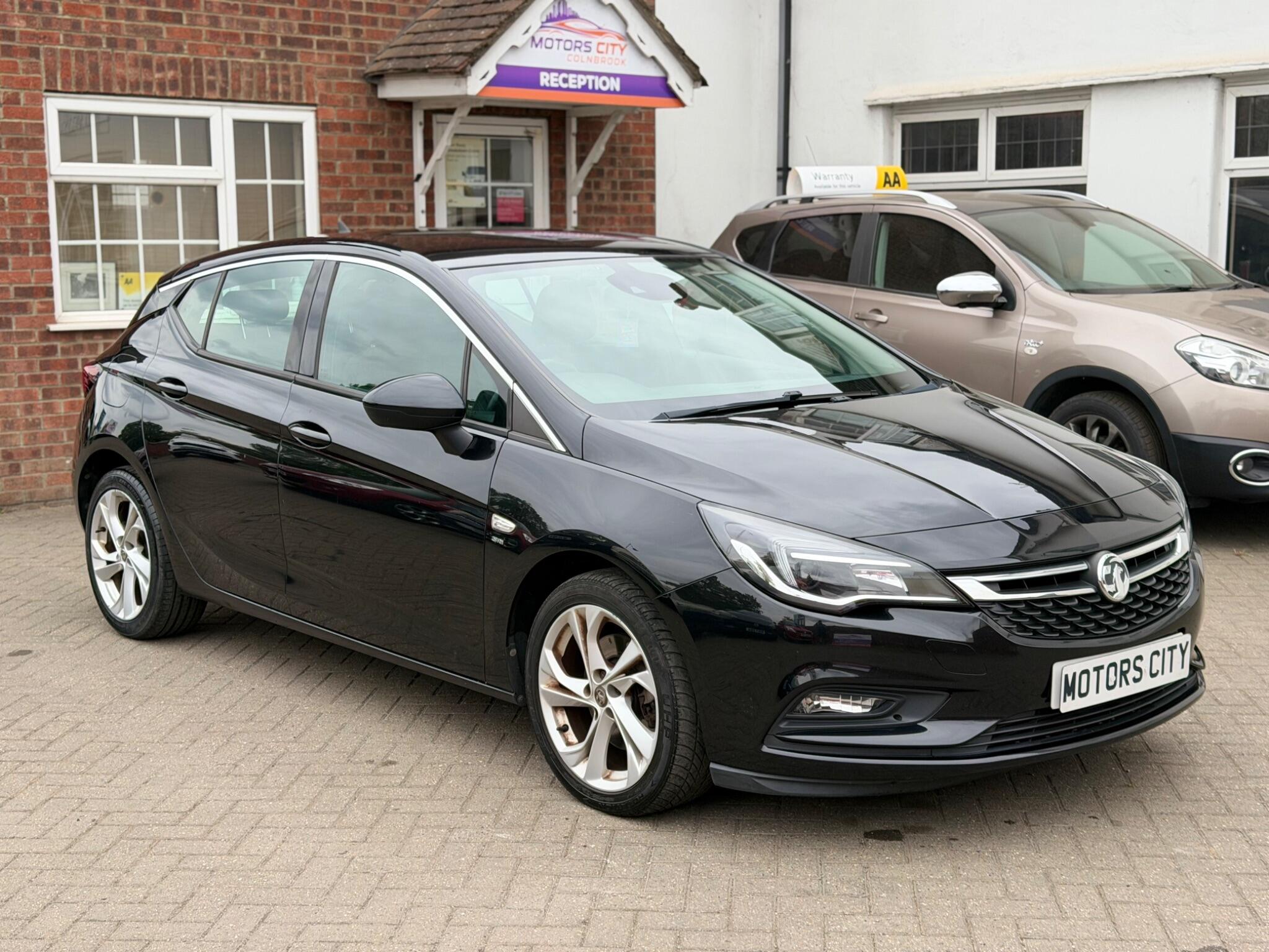 Vauxhall Astra view 6