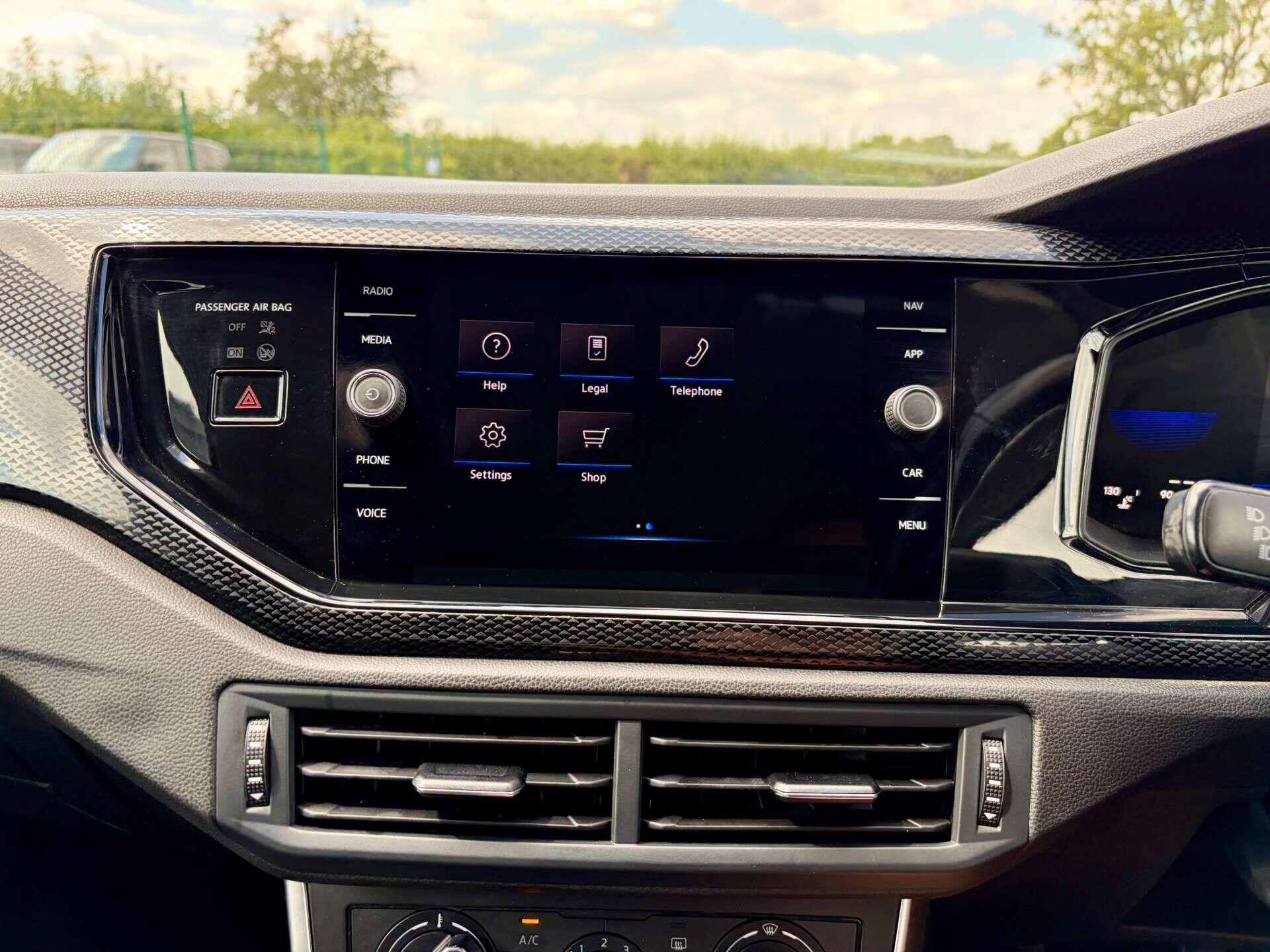 Volkswagen Polo view 42