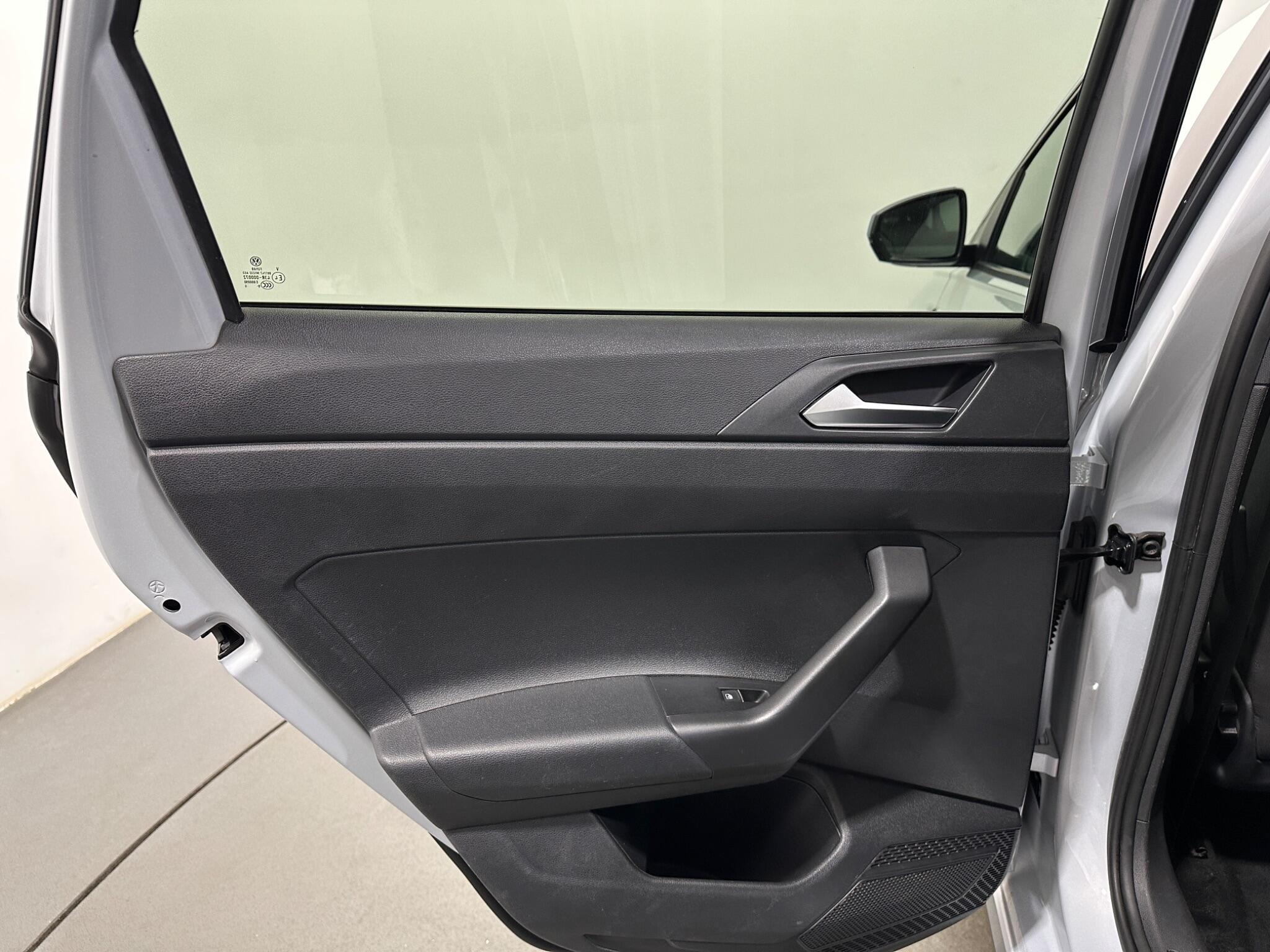 Volkswagen Polo view 39