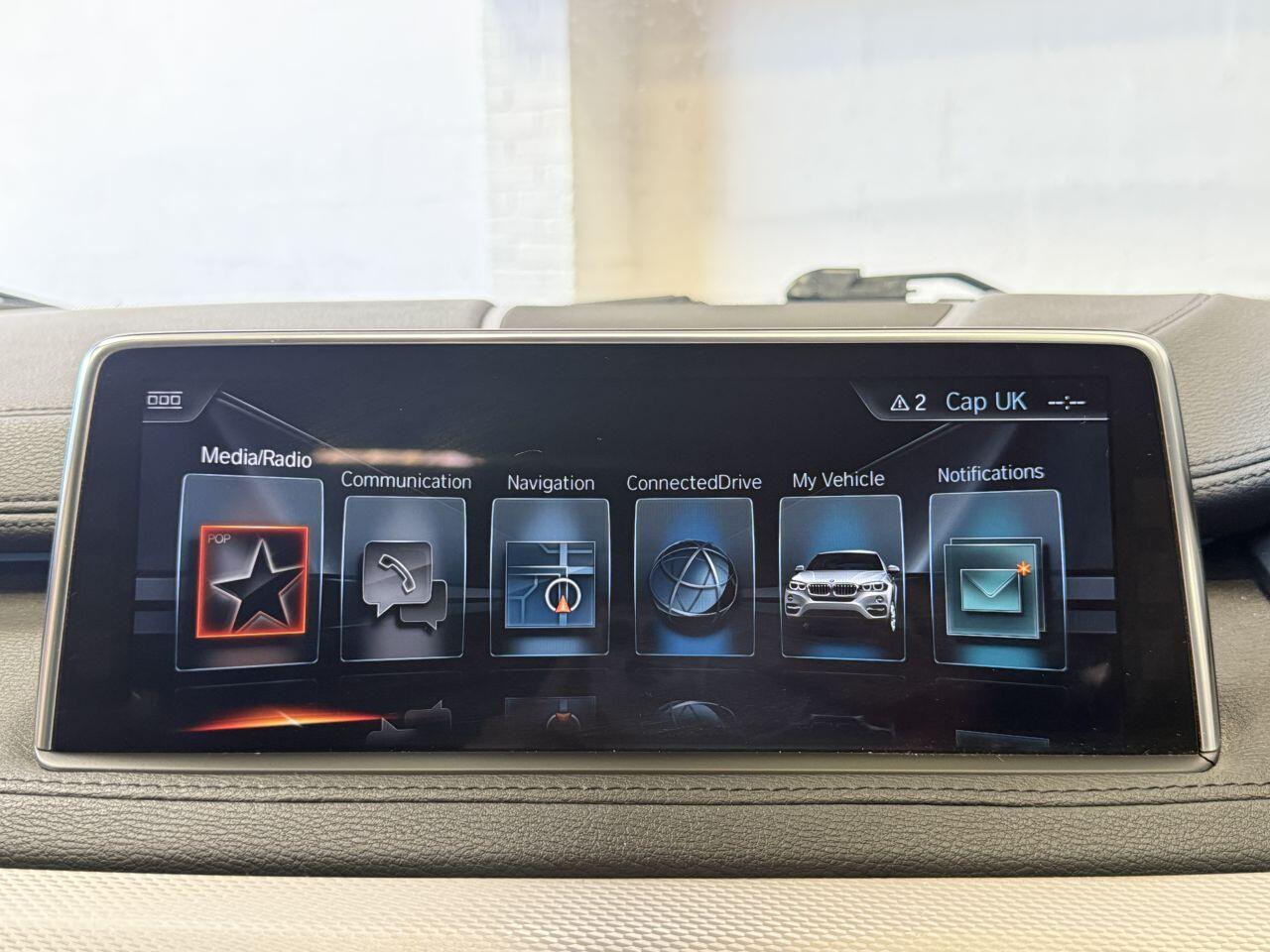 BMW X6 view 43