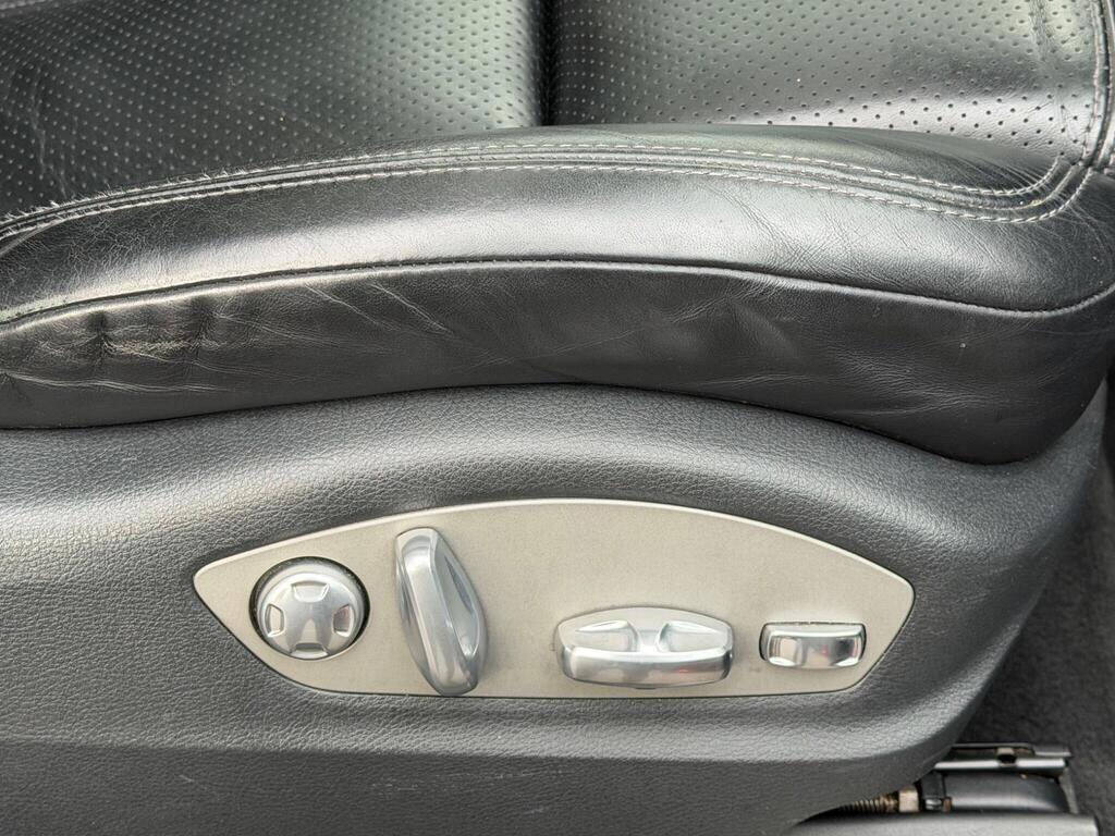Porsche Cayenne view 48