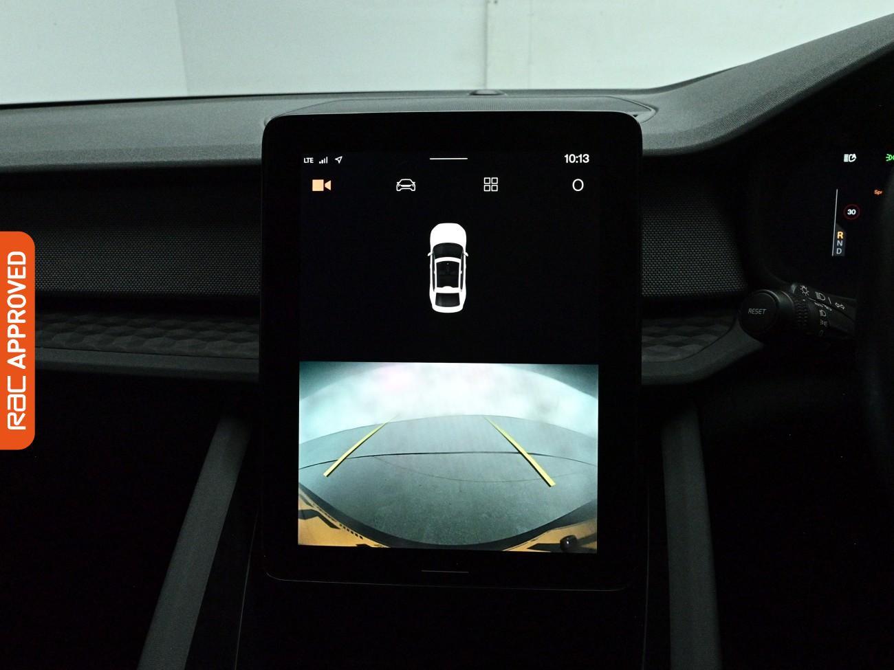 Polestar 2 view 18