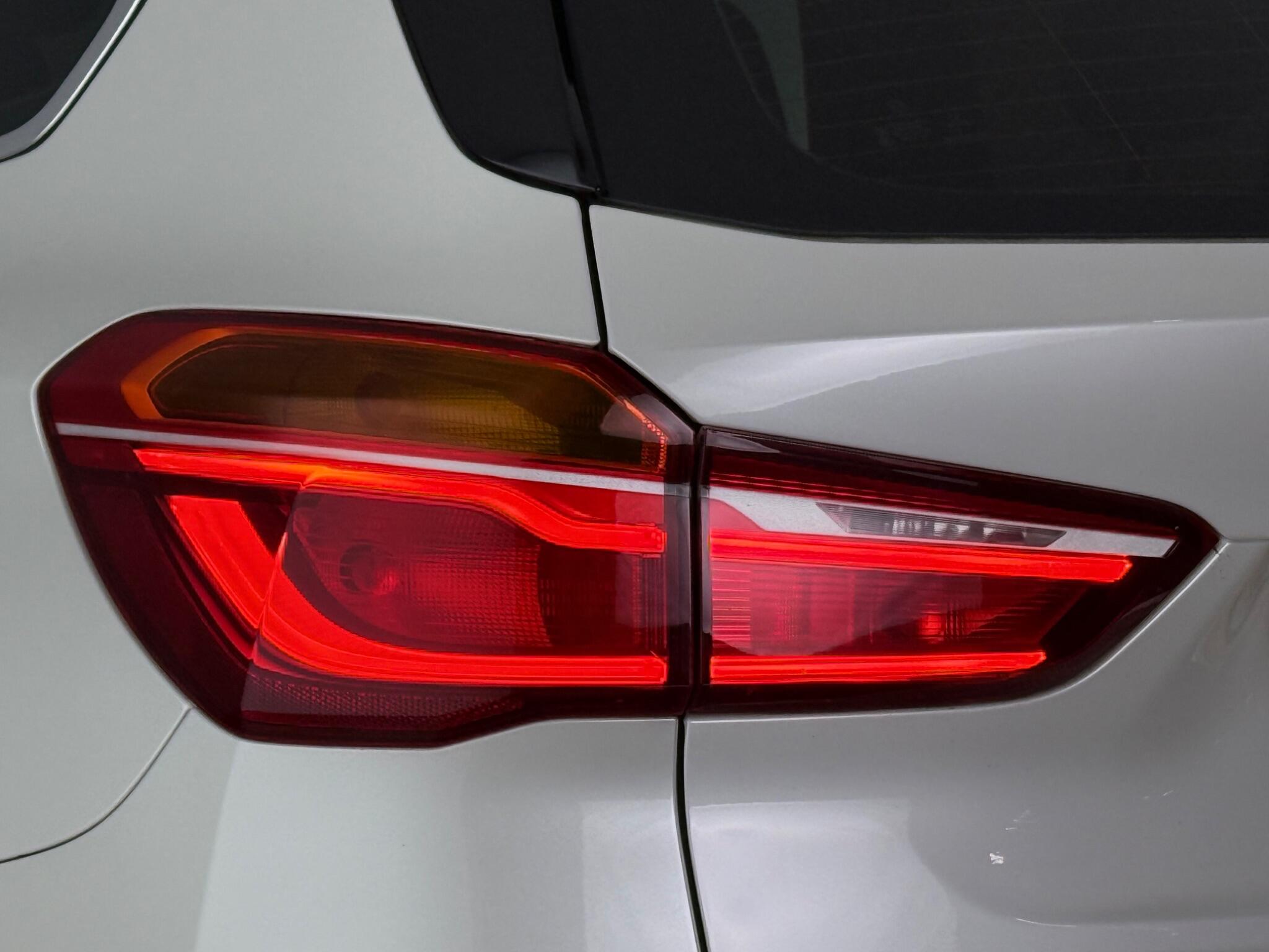 BMW X1 view 9