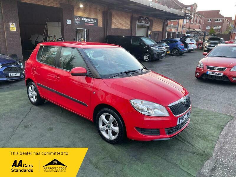 2010 Skoda Fabia image 12