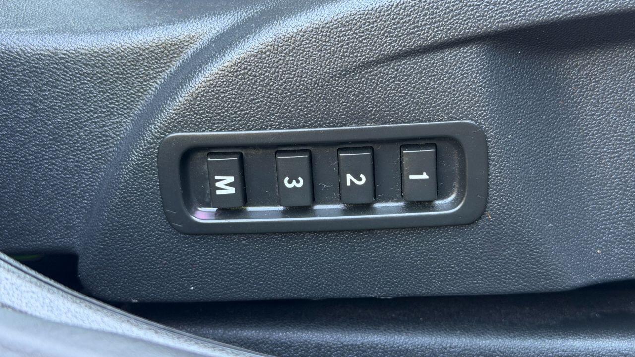 Saab 9-3 view 31