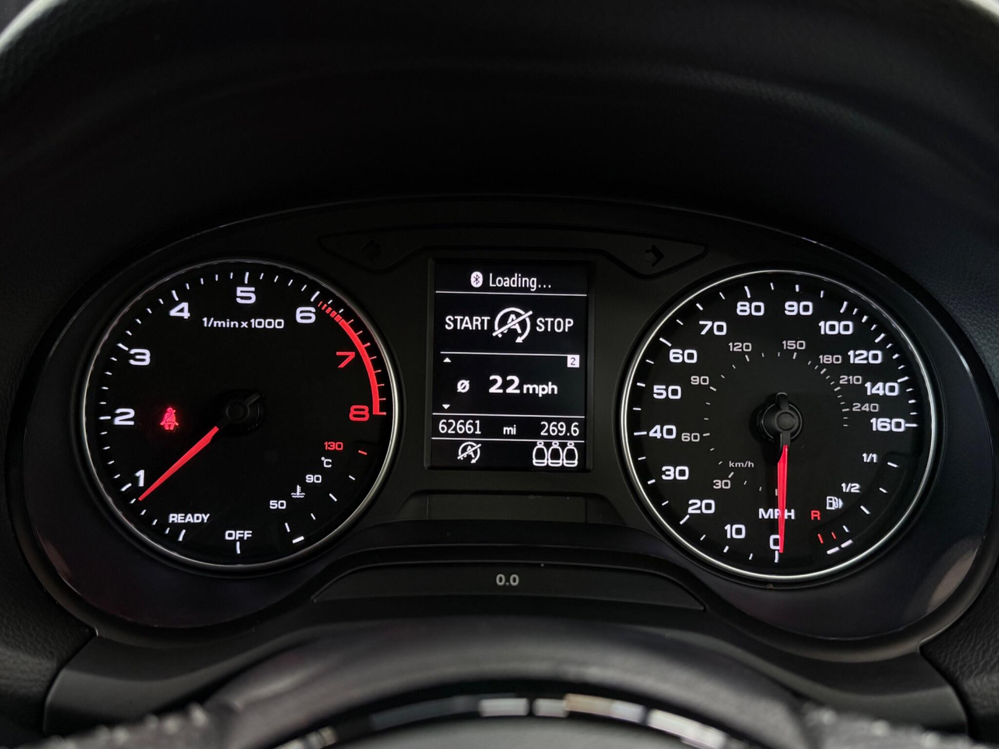 Audi Q2 view 15