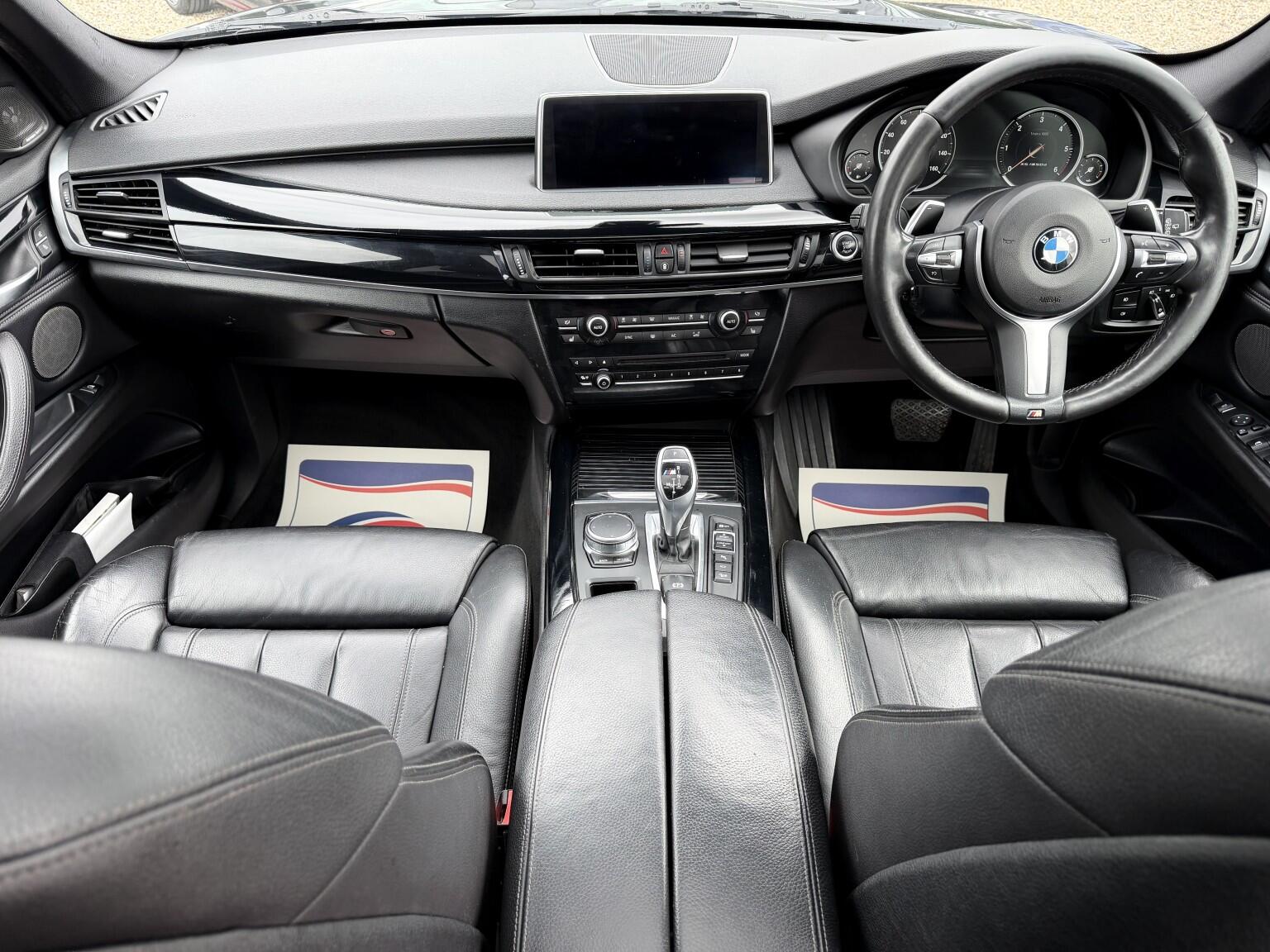 BMW X5 view 15