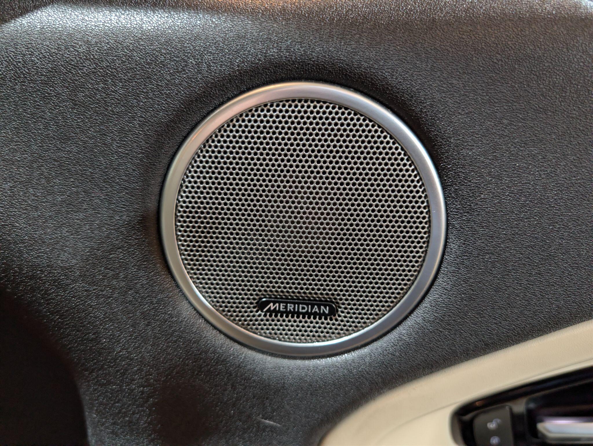 Land Rover Range Rover Evoque view 79