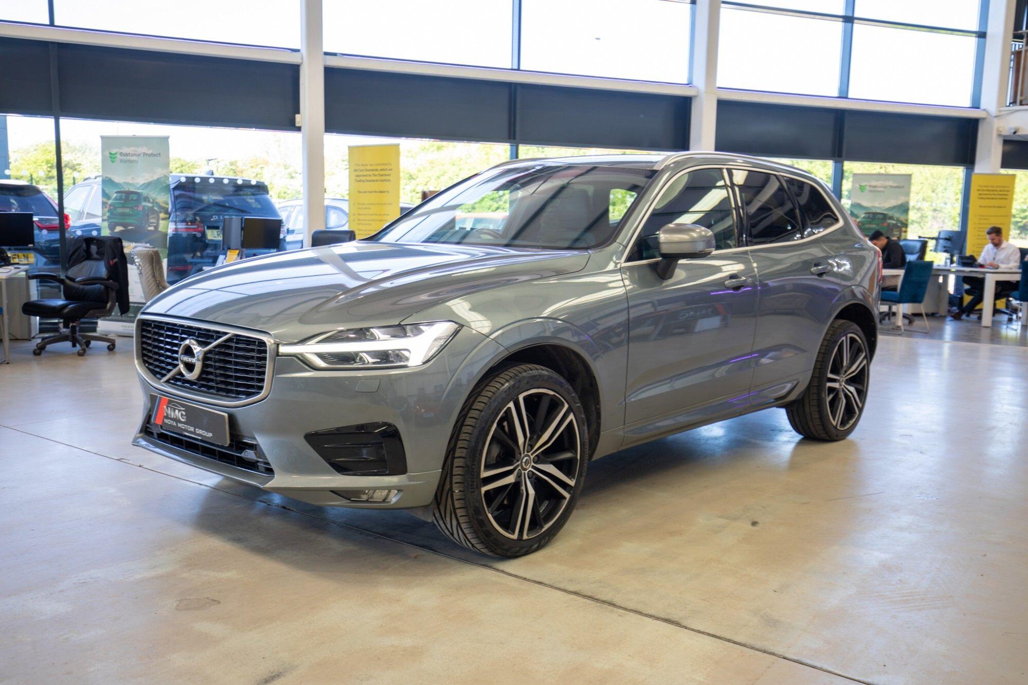Volvo XC60 view 11