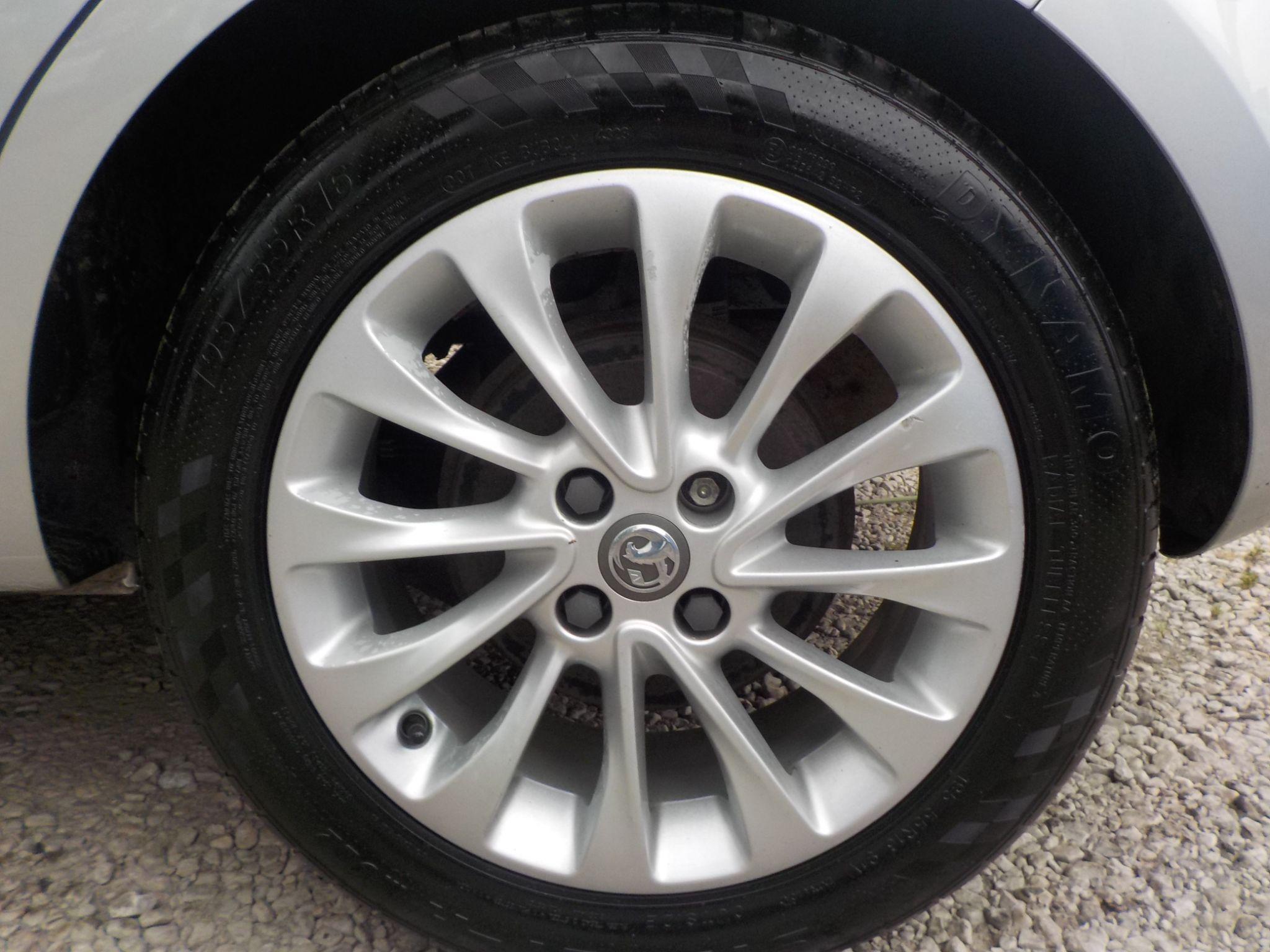 Vauxhall Corsa 1.4i ecoFLEX SE Euro 6 5dr