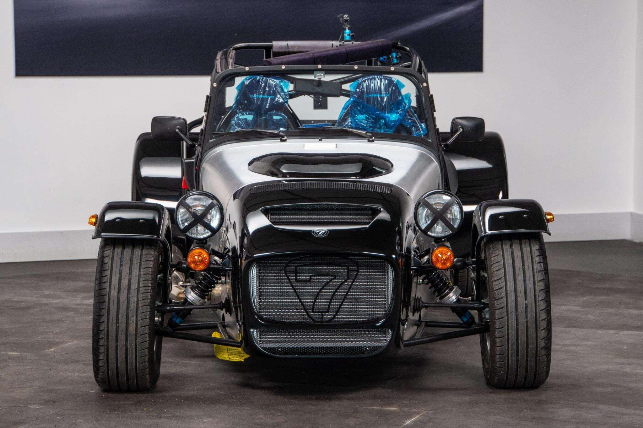Caterham Seven view 7