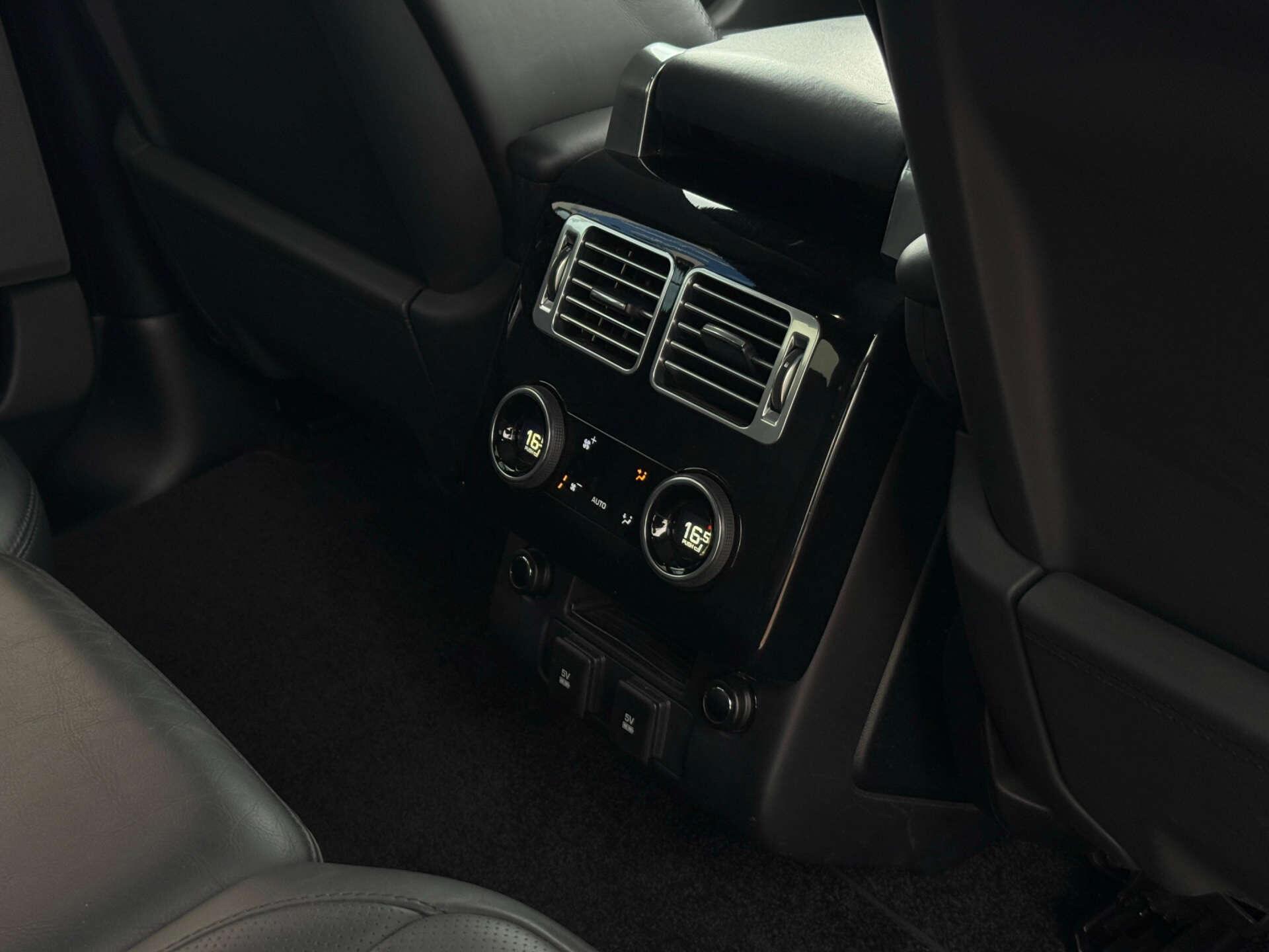Land Rover Range Rover view 31