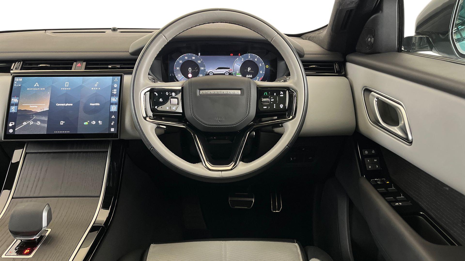 Land Rover Range Rover Velar view 15