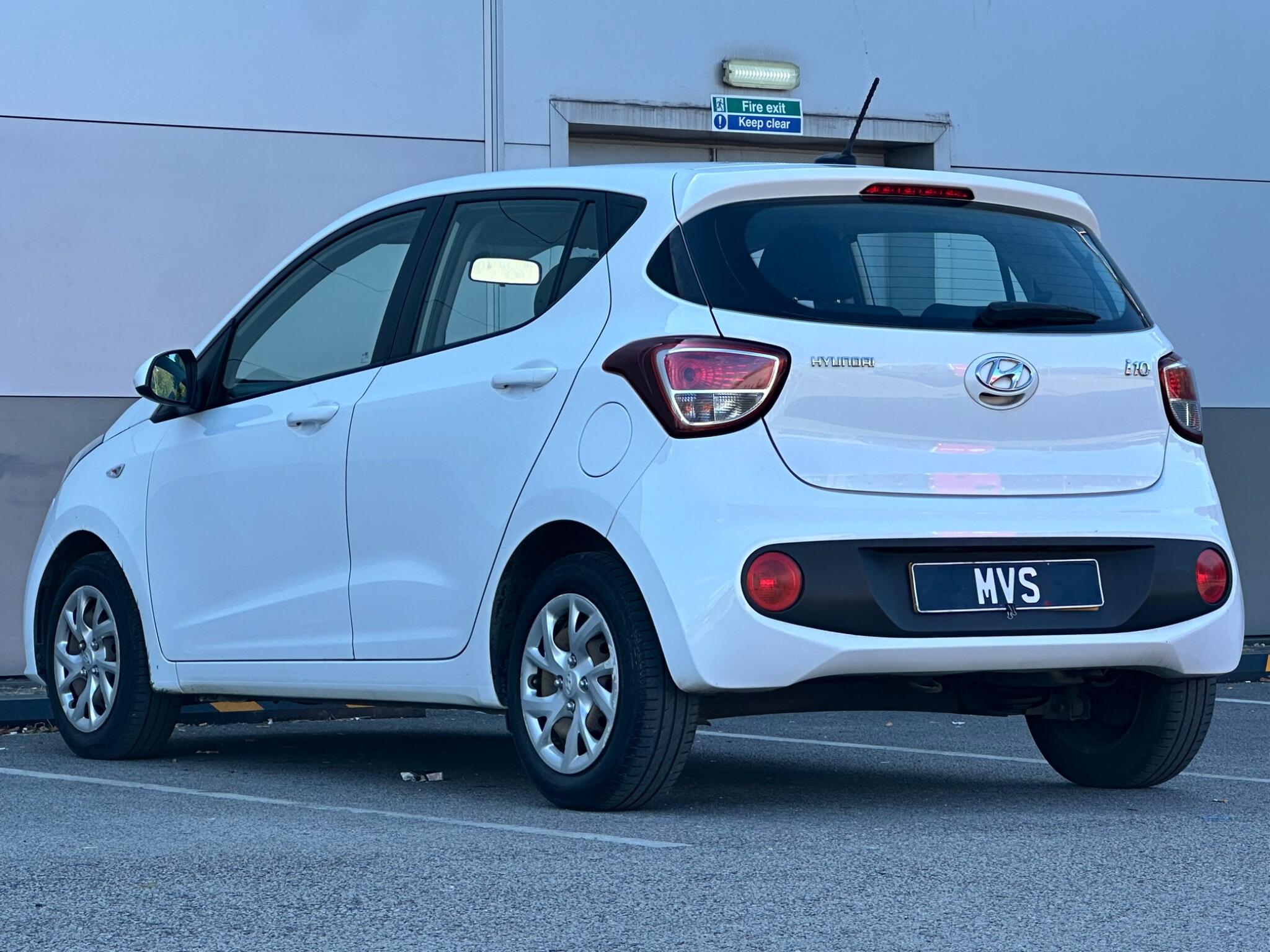Hyundai I10 view 5