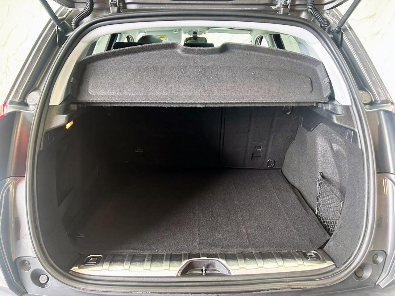 Peugeot 2008 view 24