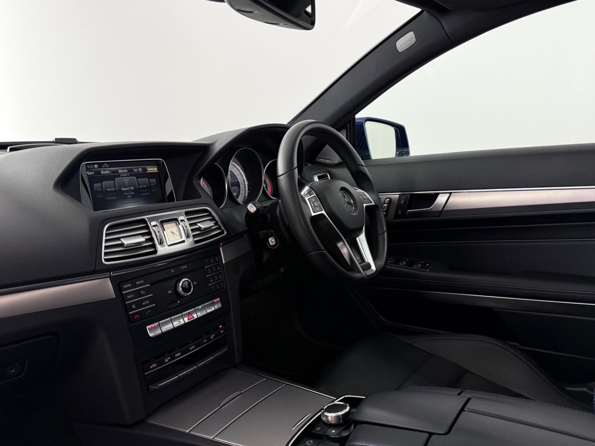 Mercedes-Benz E-Class view 13