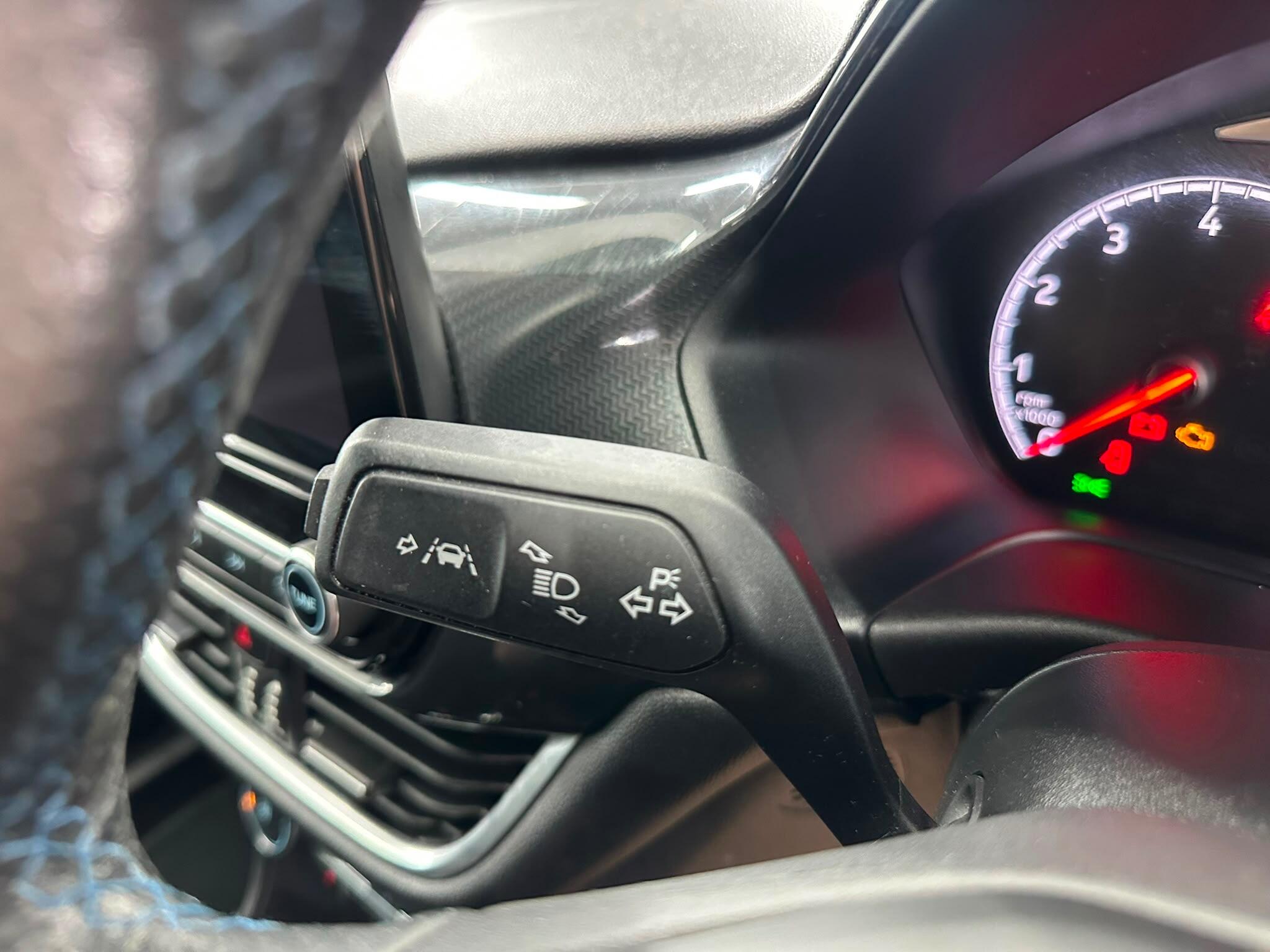 Ford Fiesta view 43