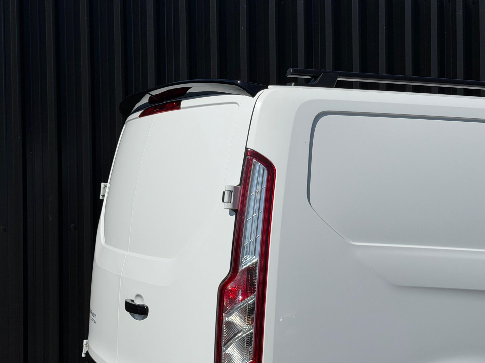 Ford Transit Custom view 40
